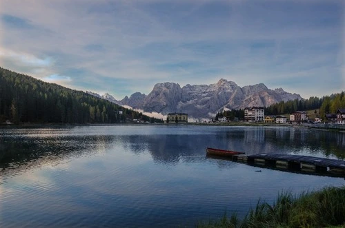 Lago di Misurina - Aus West Side, Italy