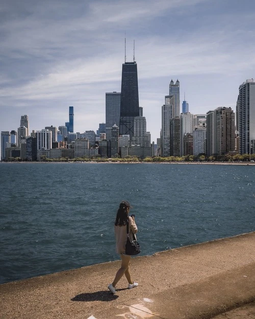 Chicago Skyline, John Hancock Building - Desde North Ave Beach, United States