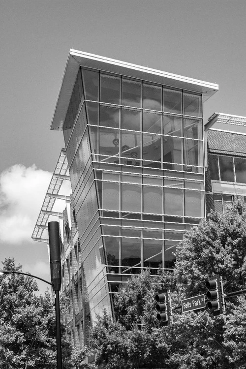 Offices' Building - Desde Falls Park Road, United States