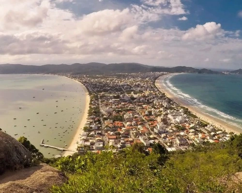 Canto Grande - Desde Morro do Macaco, Brazil