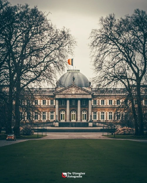 Laeken Castle - İtibaren Courtyard, Belgium