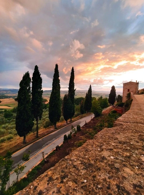 Palazzo Piccolomini di Pienza - Aus Courtyard, Italy