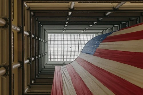 Marshall Field and Company Building - Desde Lookup from inside, United States