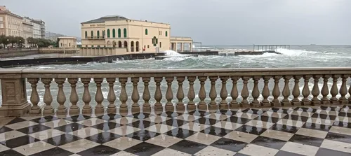 Palazzo Pancaldi - Aus Piazza Mascagni, Italy