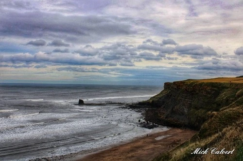 Saltwick Bay - Desde Whitby Holiday Park, United Kingdom