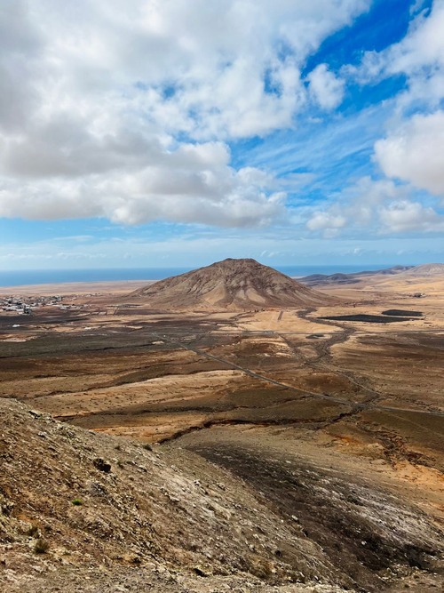Monte Tindaya - Des de Mirador del Vallebrón, Spain