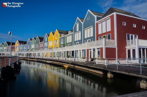 Colorful Wooden Houses - 从 Overdamspad, Netherlands