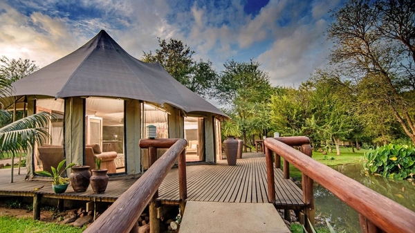 Chisomo Safari Lodge