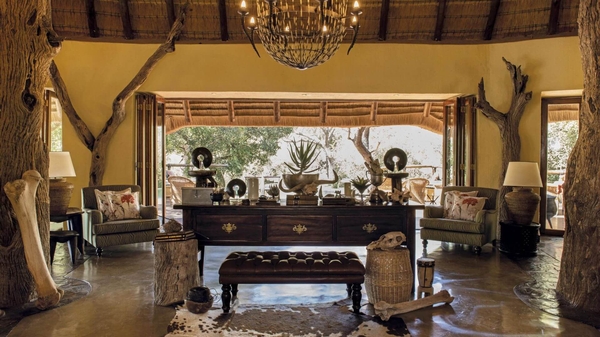 Tuningi Safari Lodge