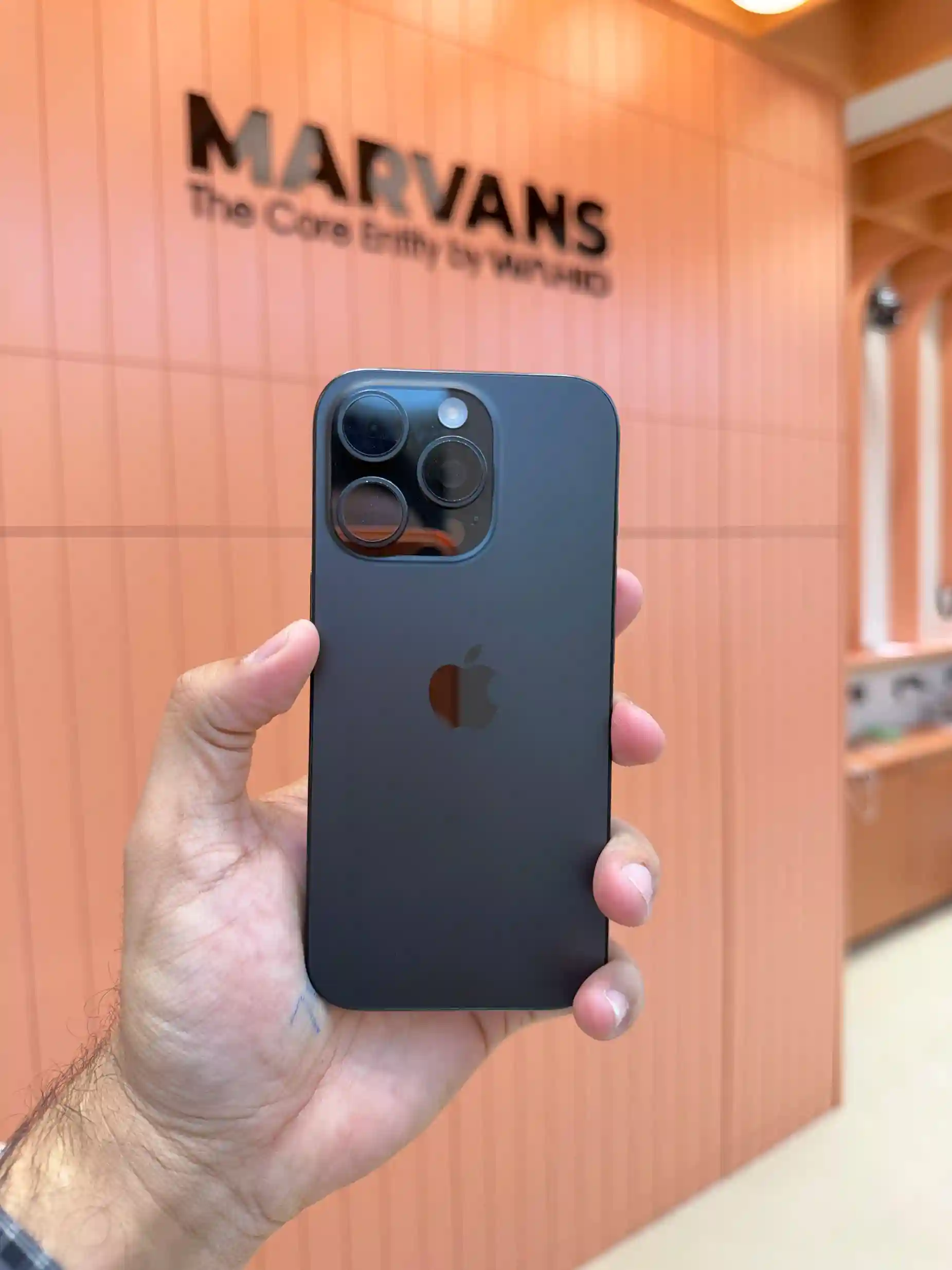 16 Pro - 256GB - *7225 | Marvans Certified Used Products