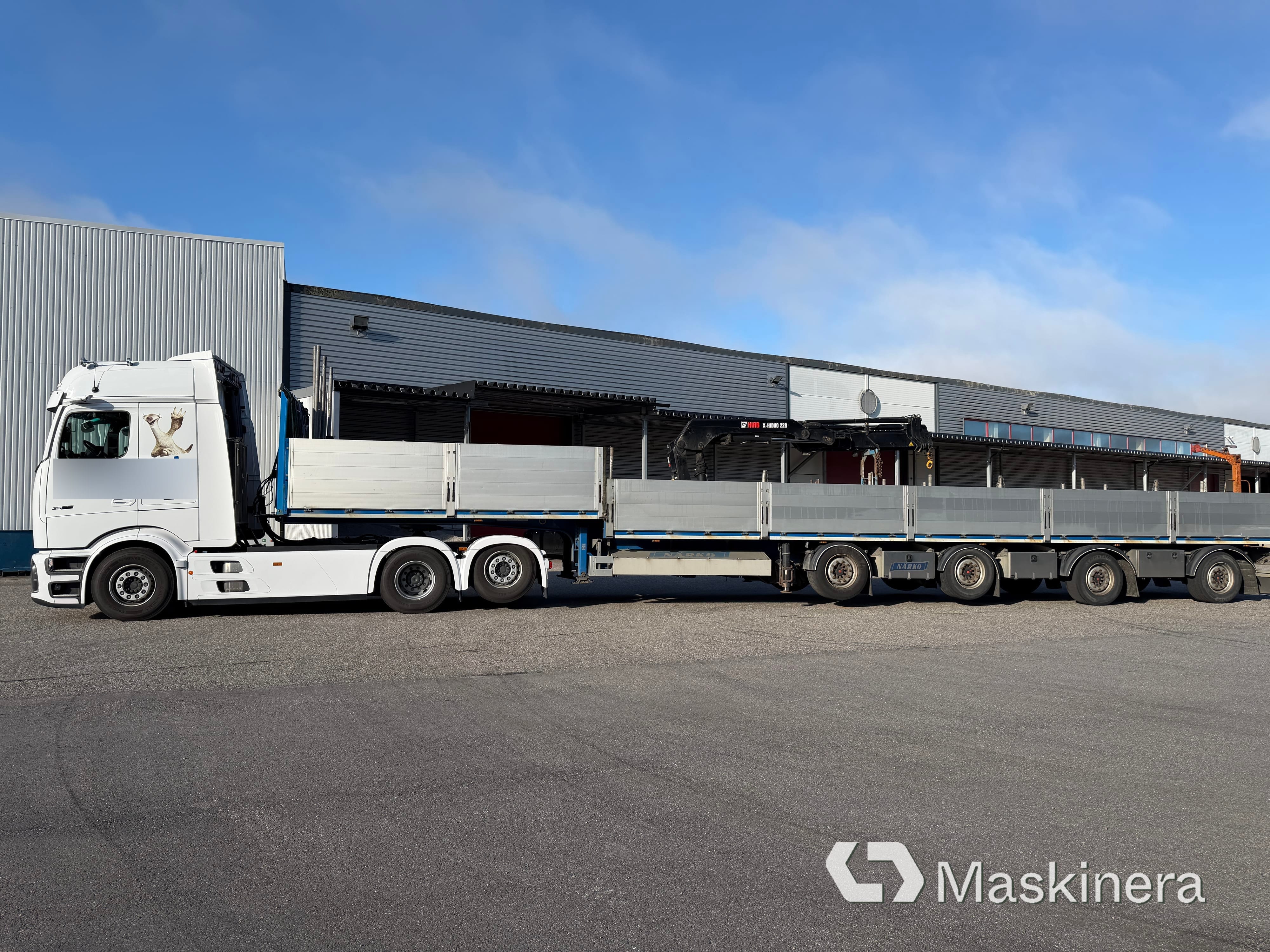 Trailerekipage Mercedes-Benz Actros - Närko S4HP