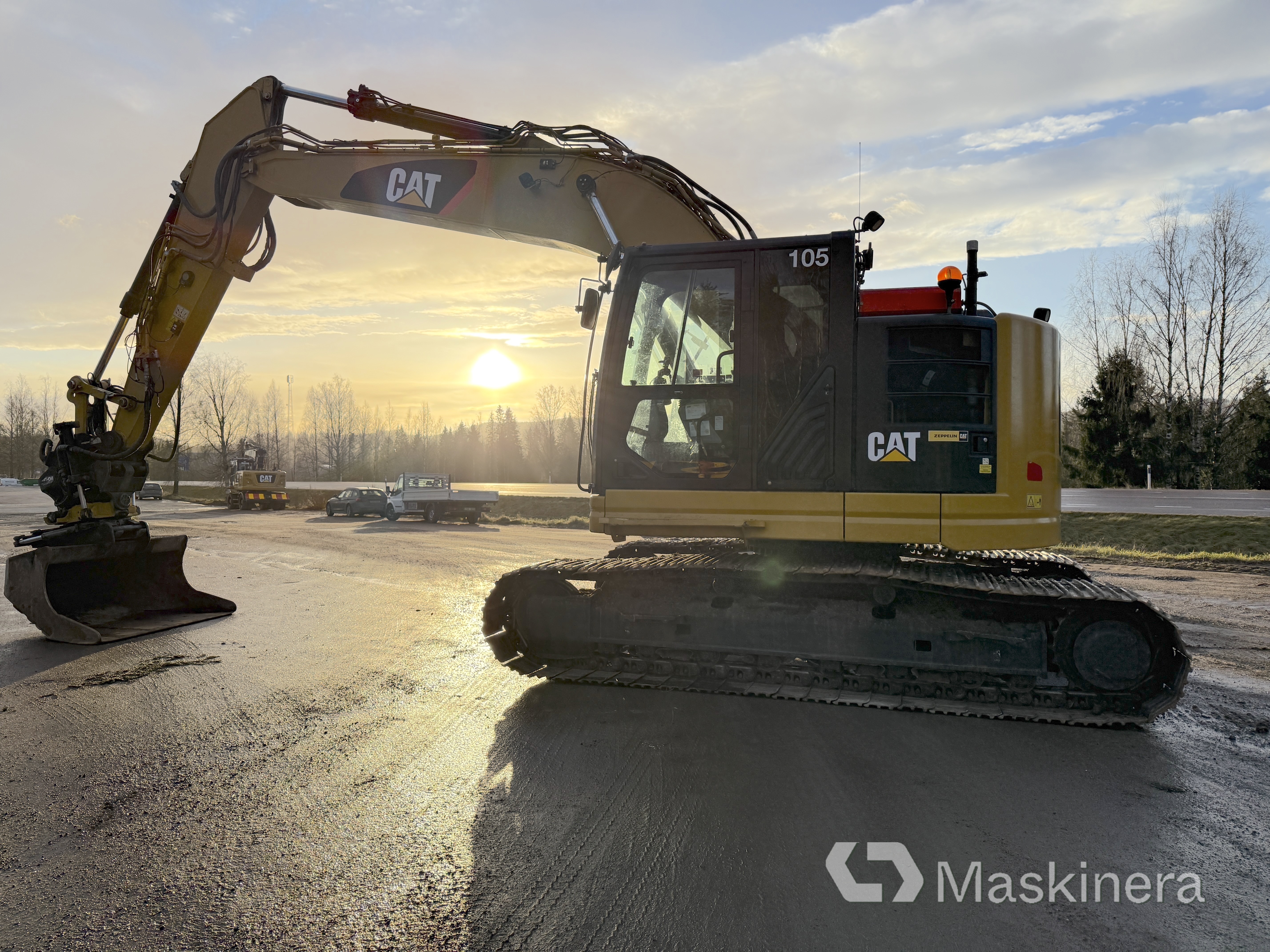 Grävmaskin CAT 325F