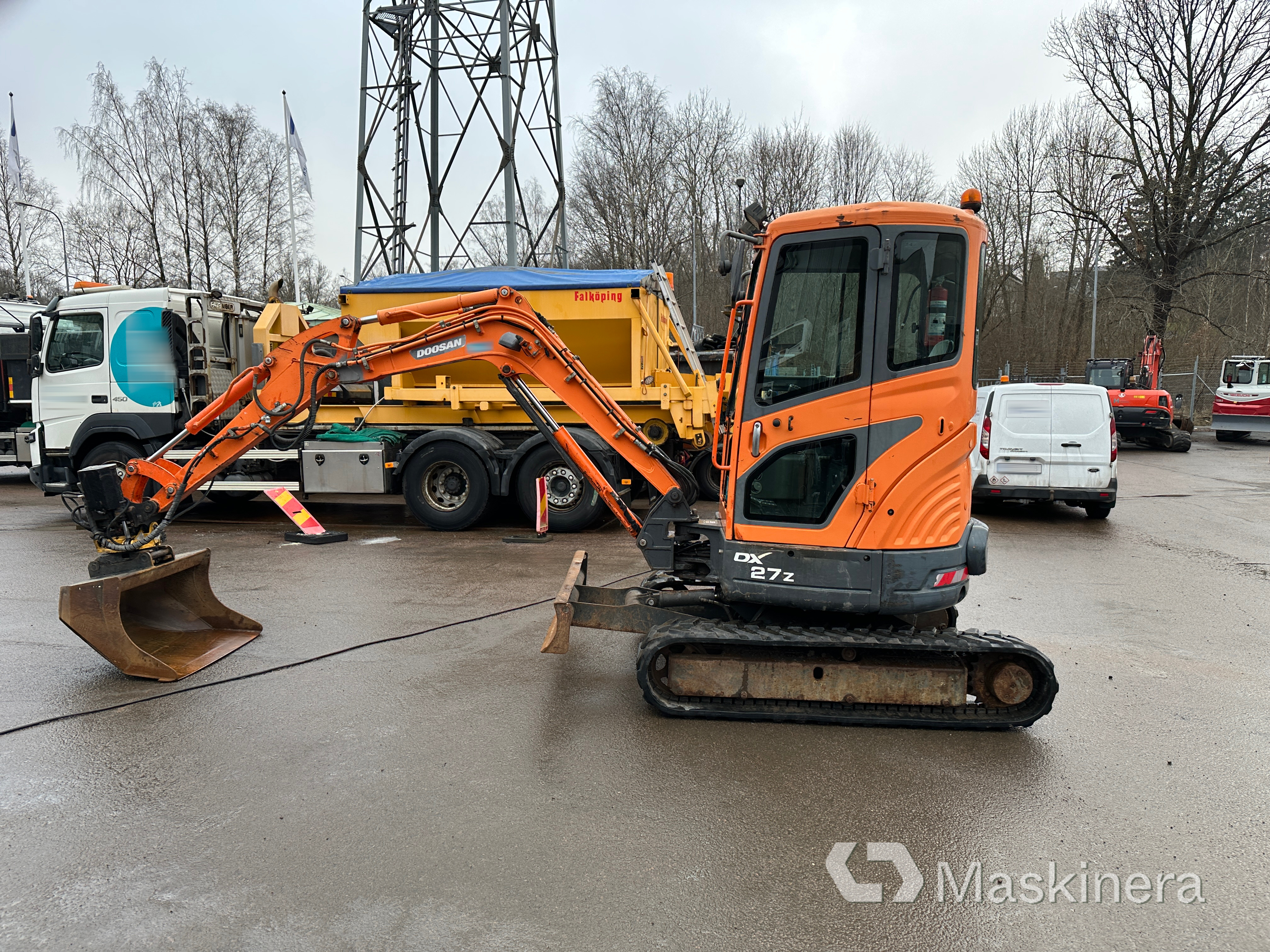 Grävmaskin Doosan DX27Z