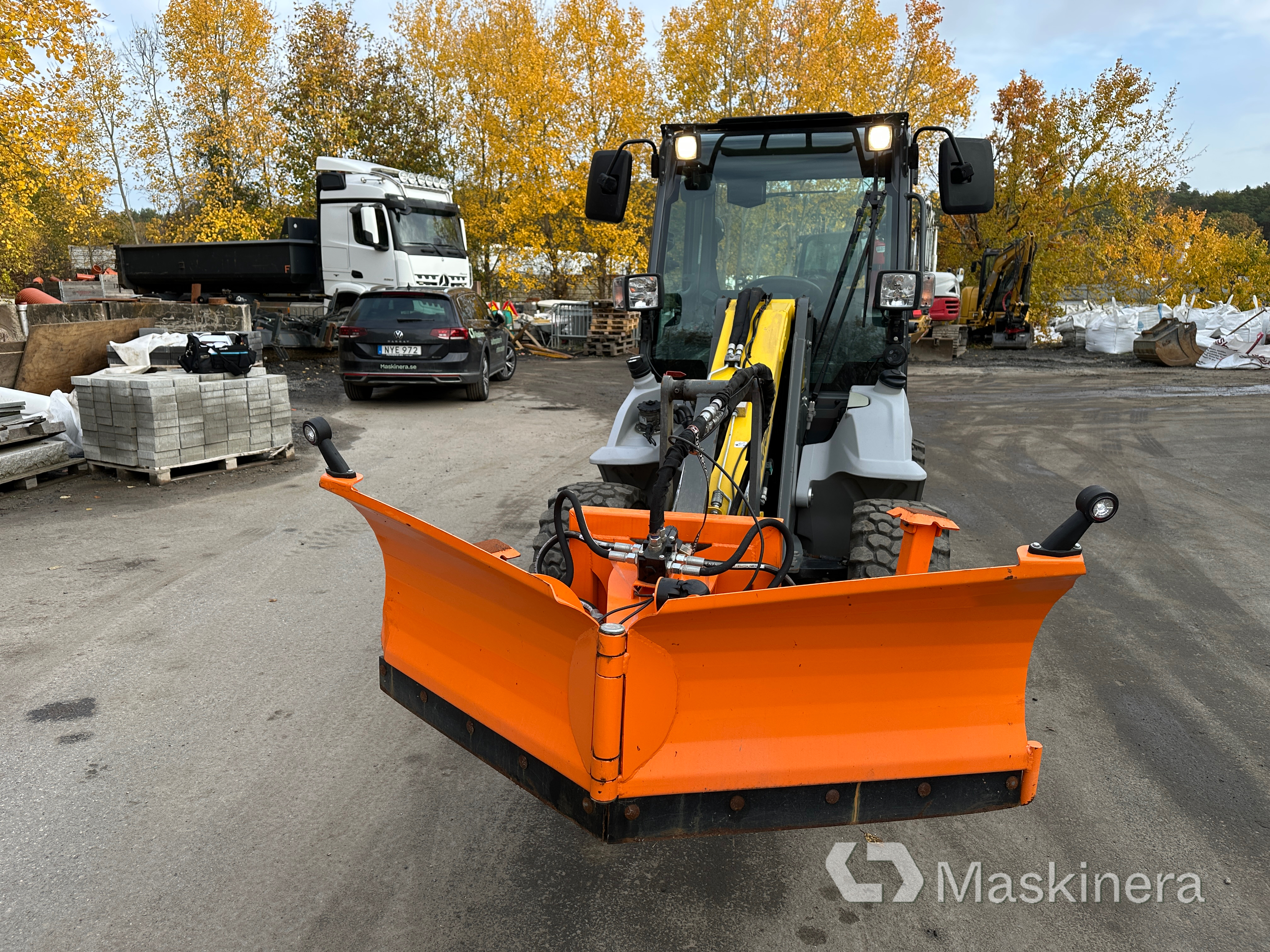 Hjullastare Kramer 5040 med vikplog