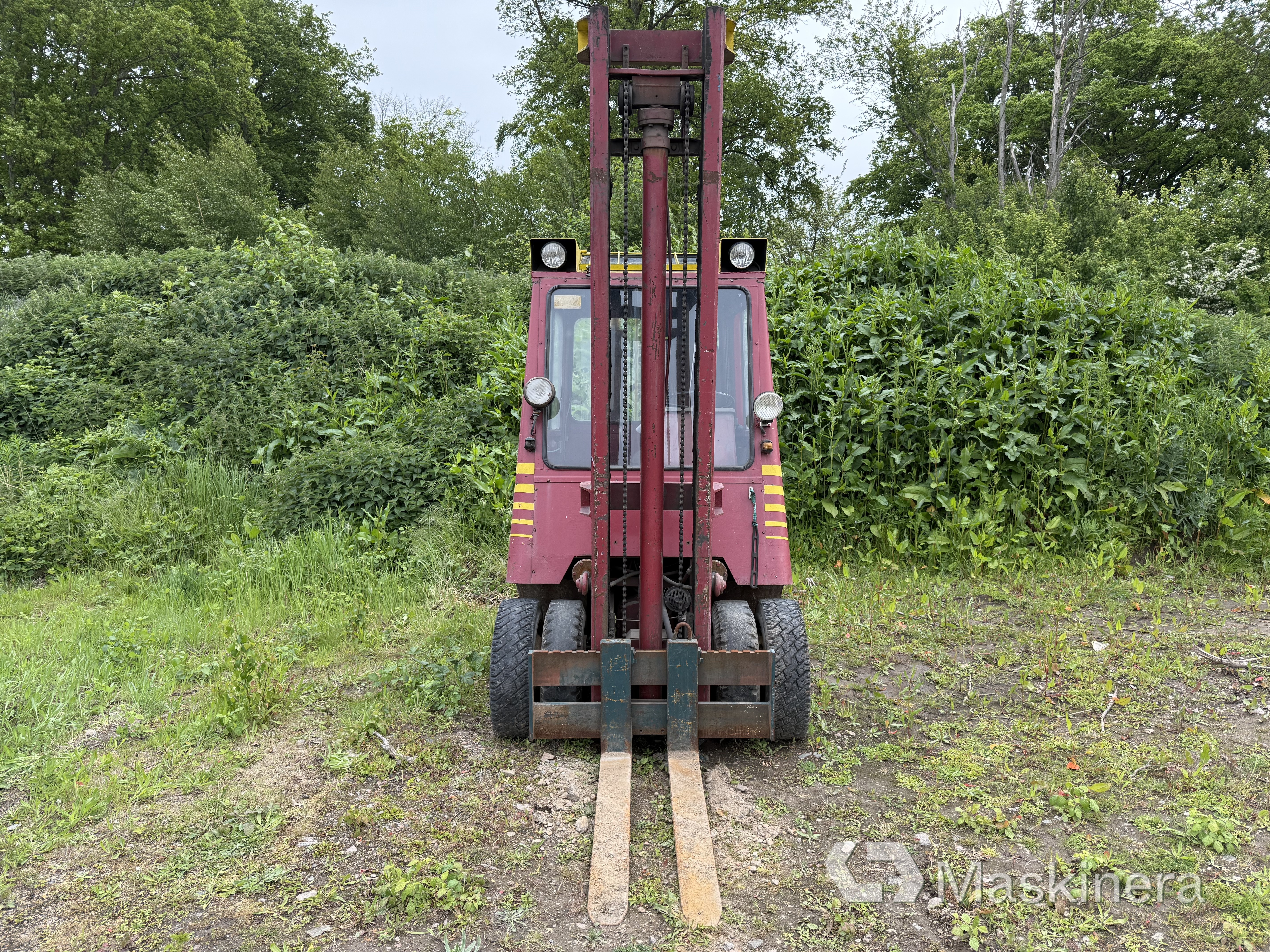 Gaffeltruck Stockamöllan 2050 (Reparationsobjekt)