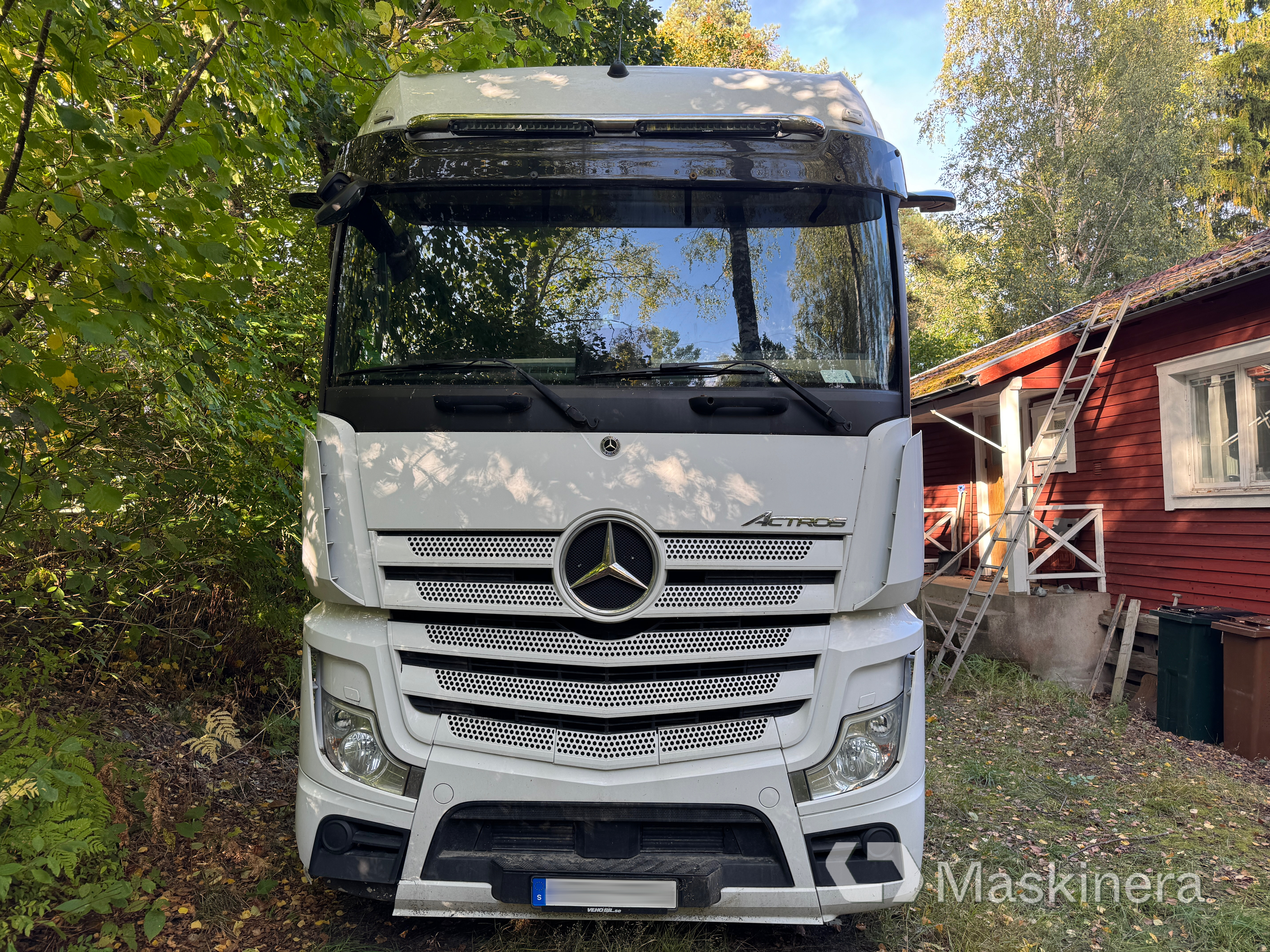 Dragbil Mercedes-Benz Actros 963-4-D