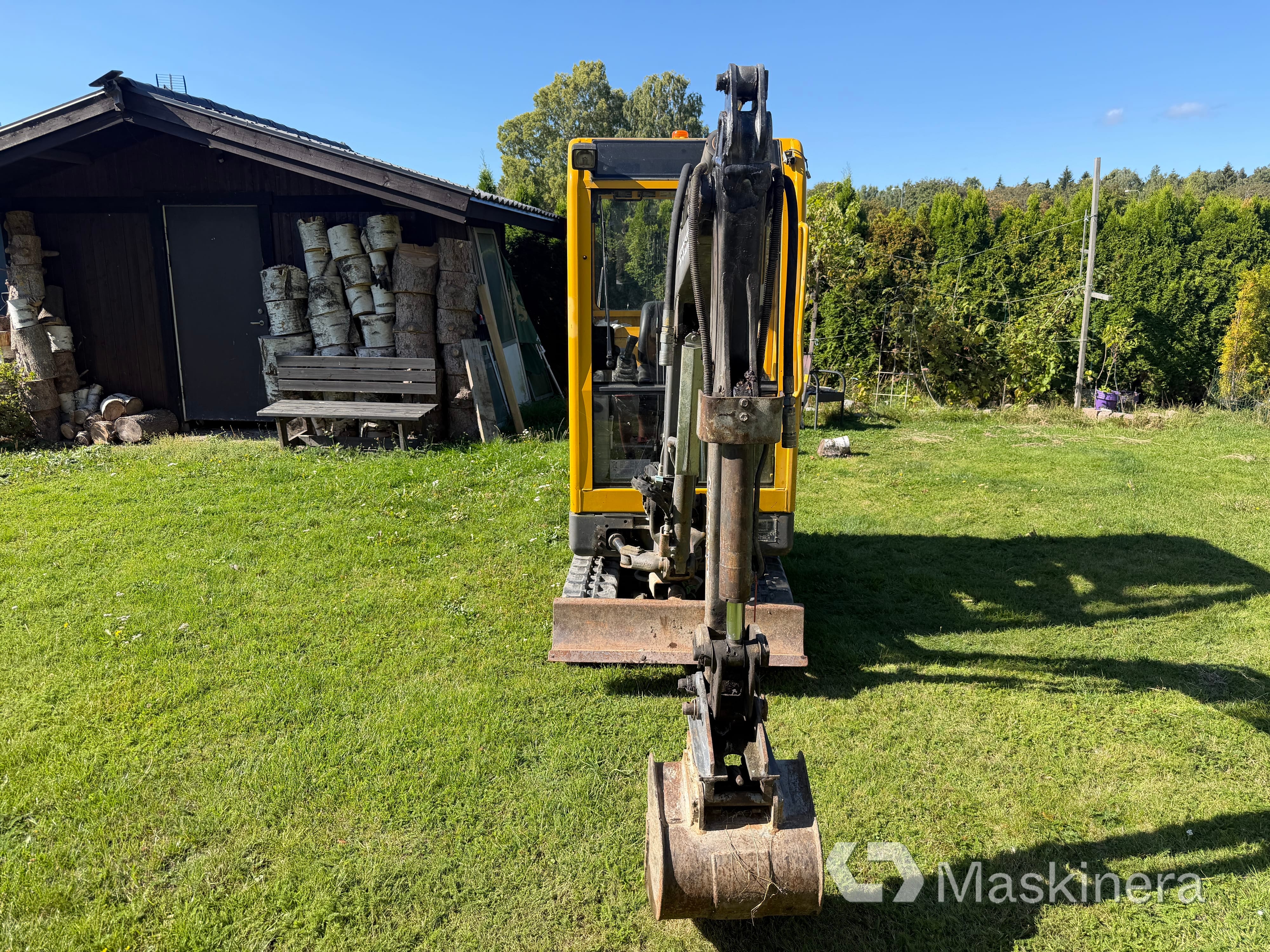 Grävmaskin Volvo EC15B