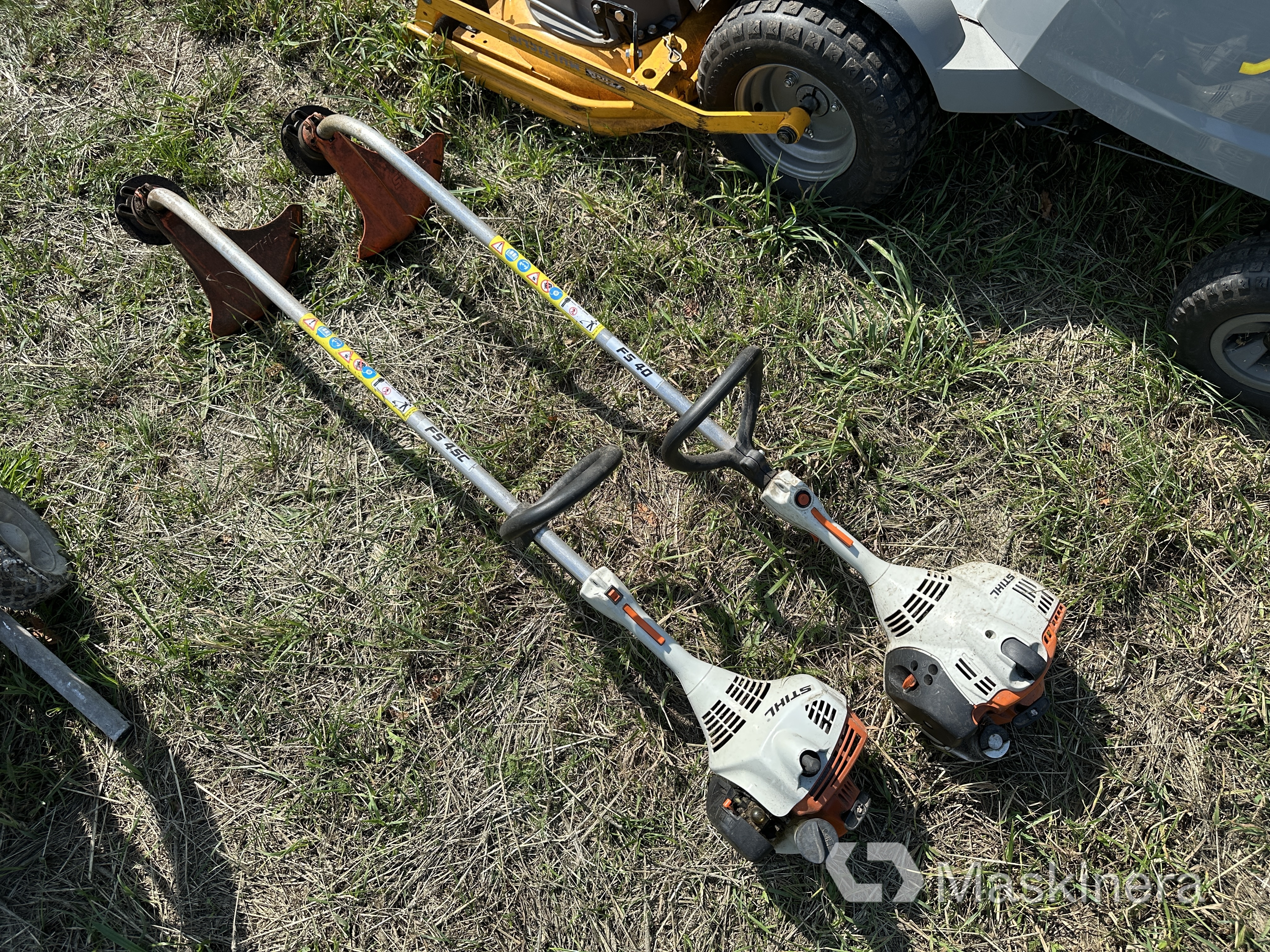 Begagnad Grästrimmer Stihl FS40 + FS45C auktion | Maskinera