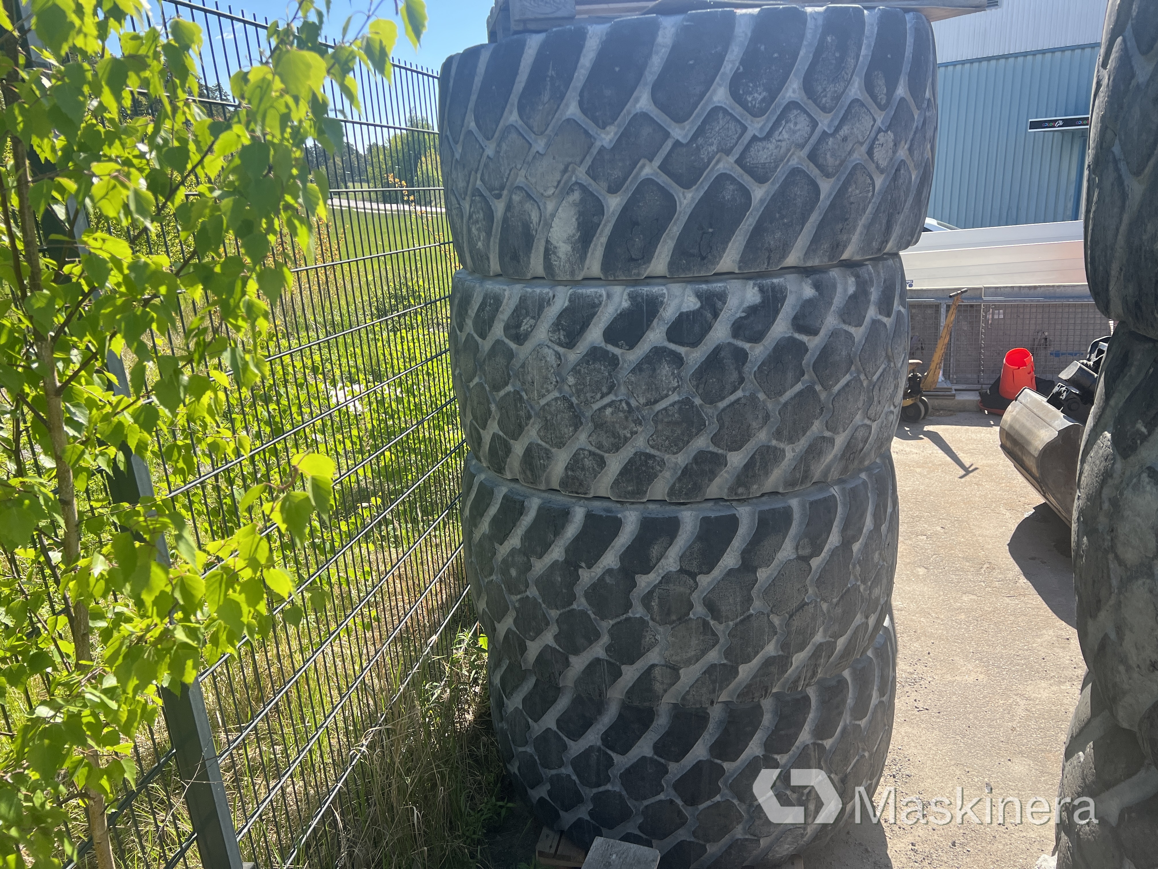 Entreprenaddäck Michelin 600/65R25