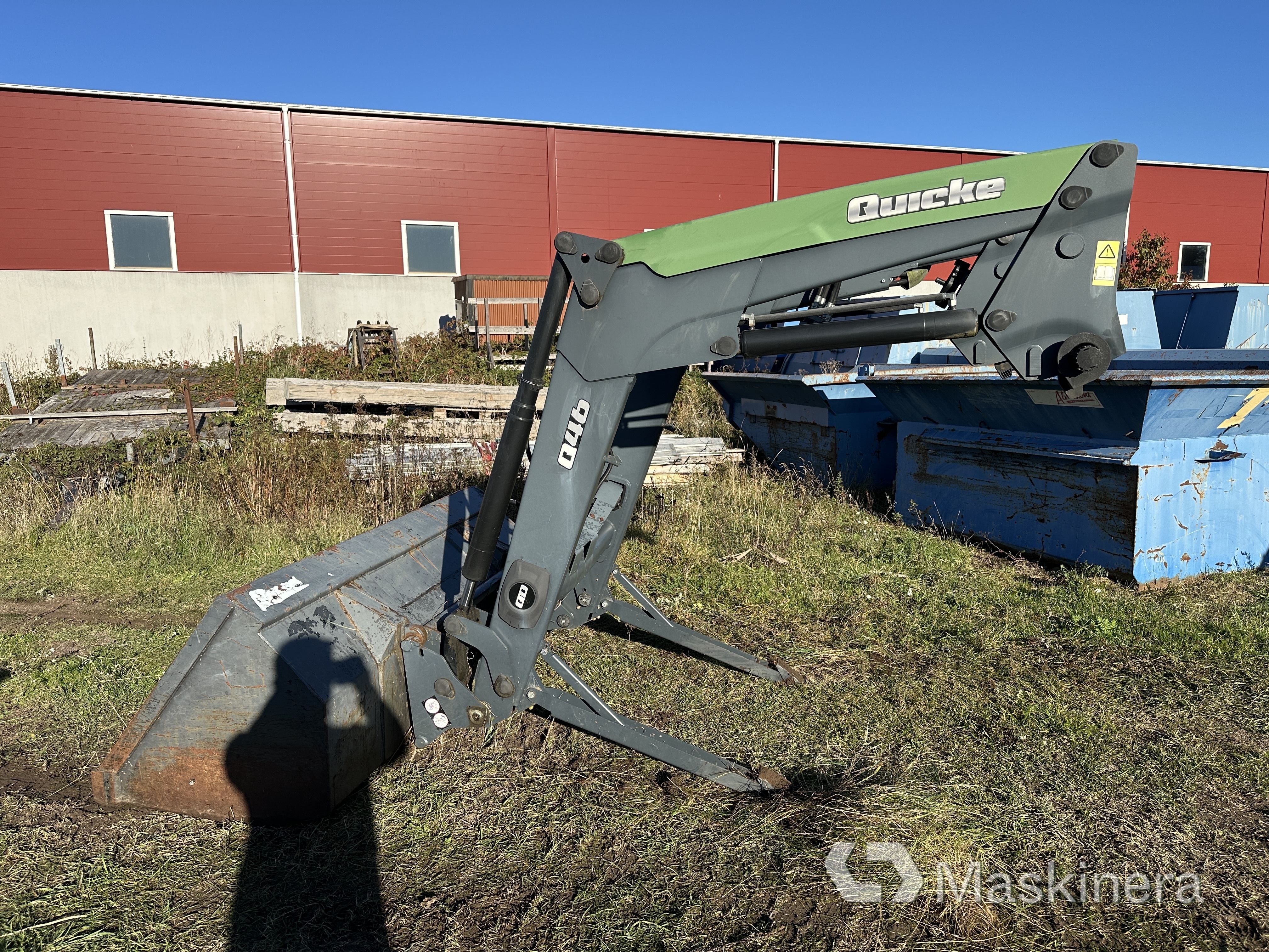 Frontlastare Ålö Quicke Q46 med skopa