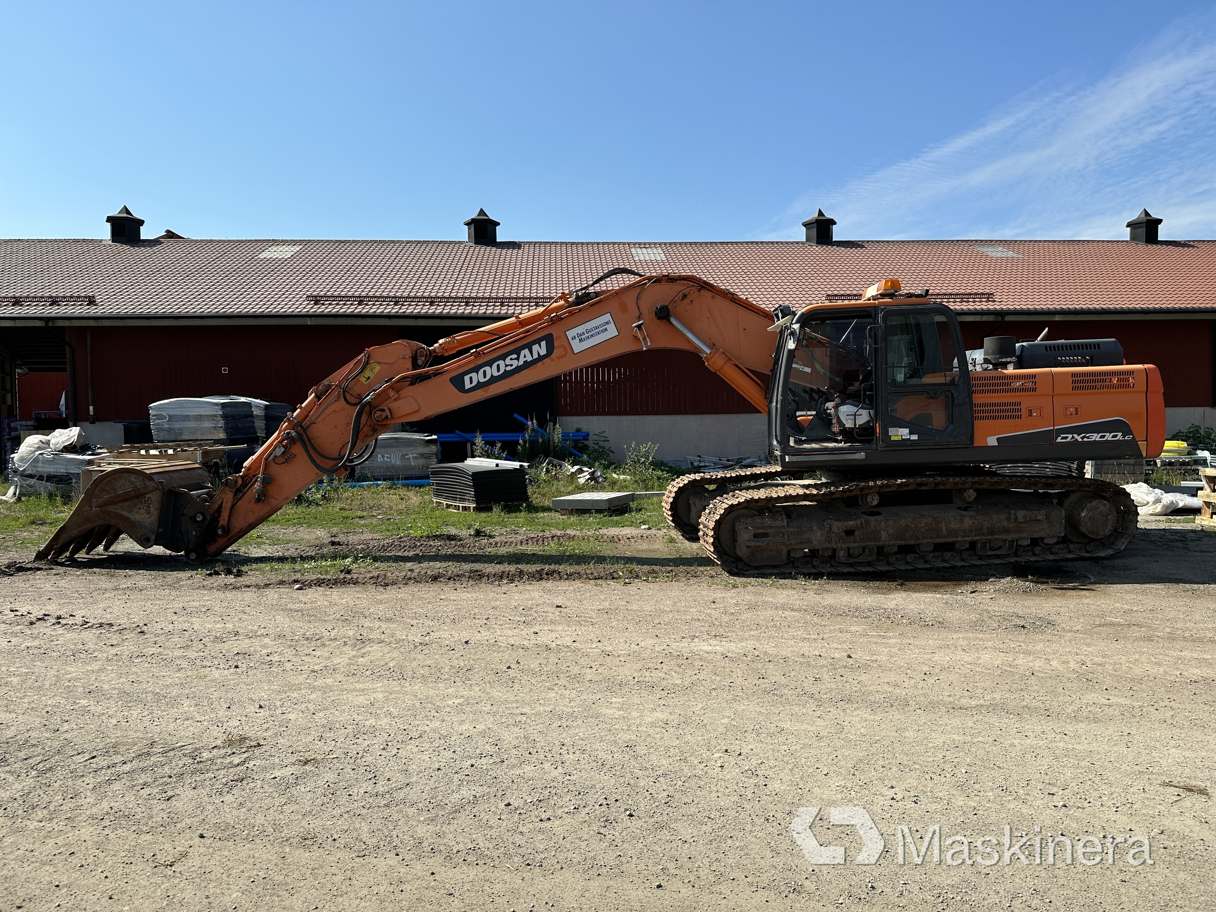 Bandgrävare Doosan DX300LC