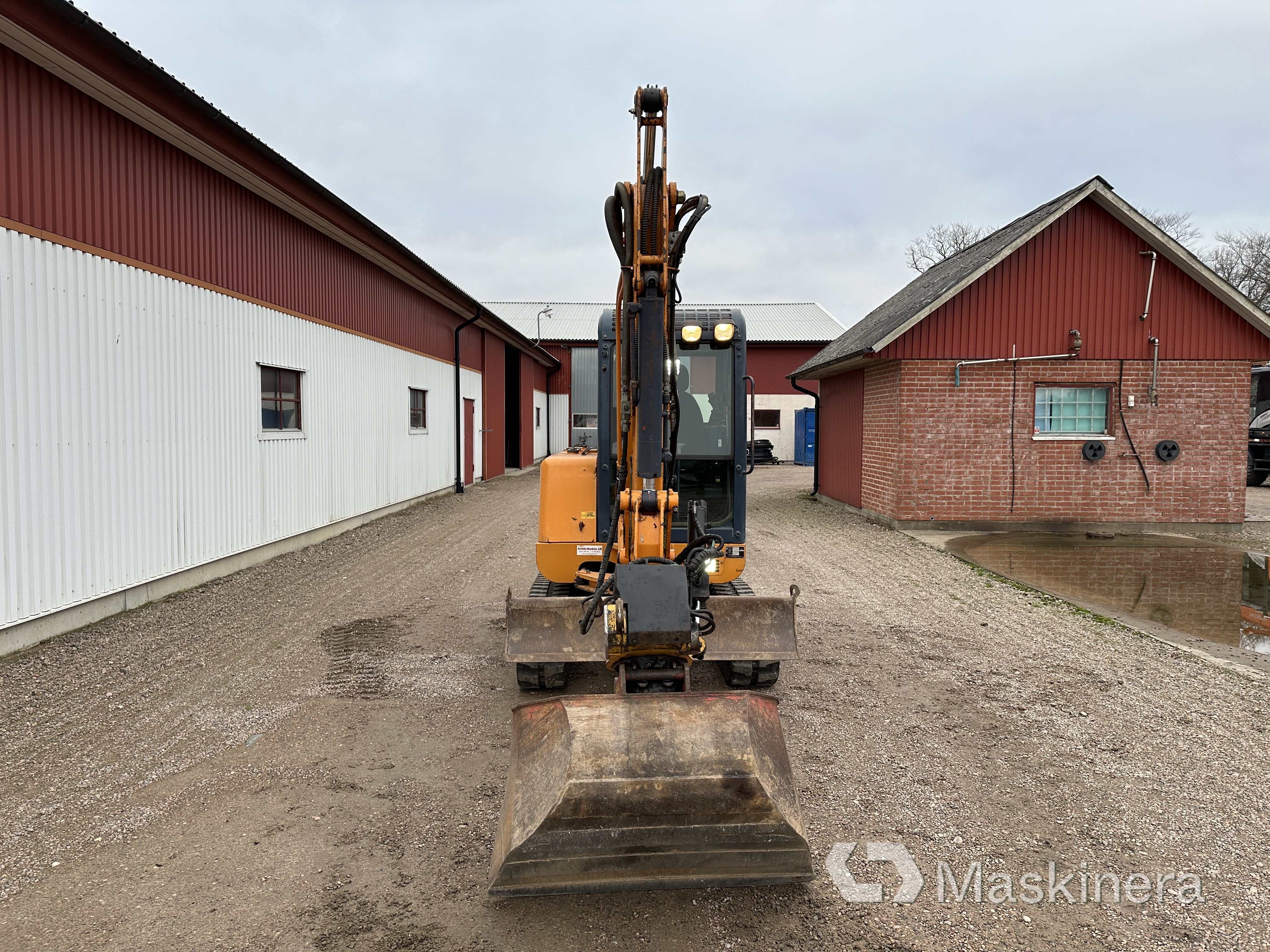 Grävmaskin Hanix H36C