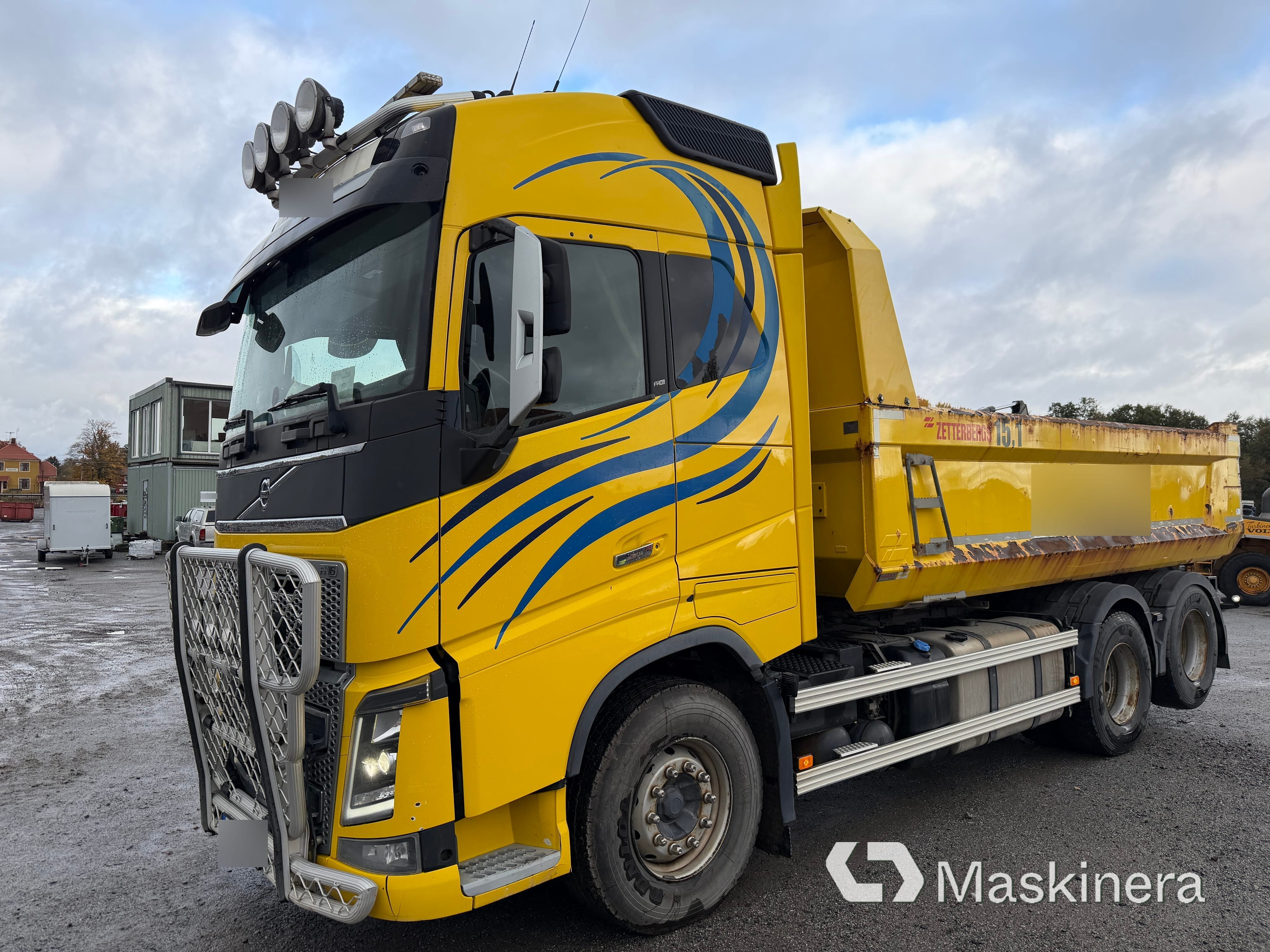 Schaktbil Volvo FH16 6x4