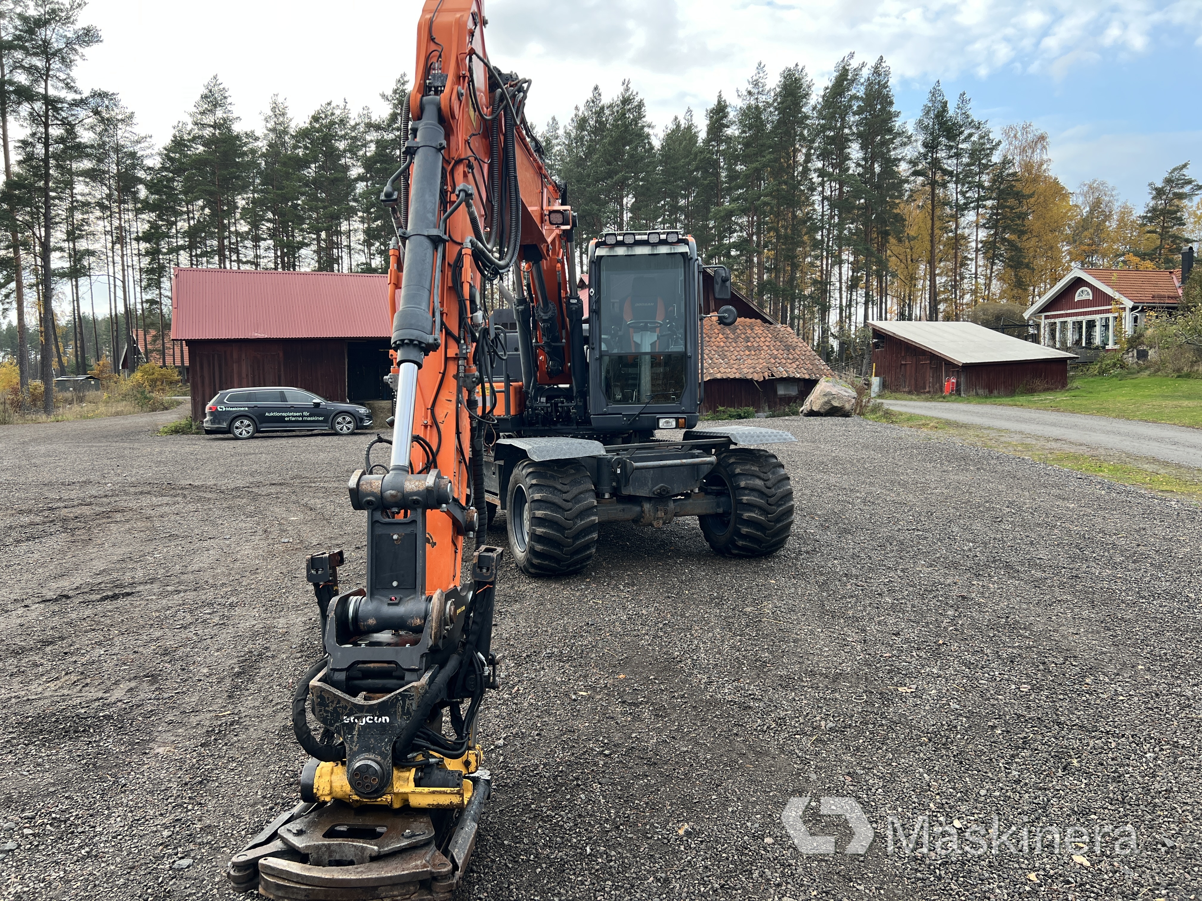 Hjulgrävare Doosan DX140-5