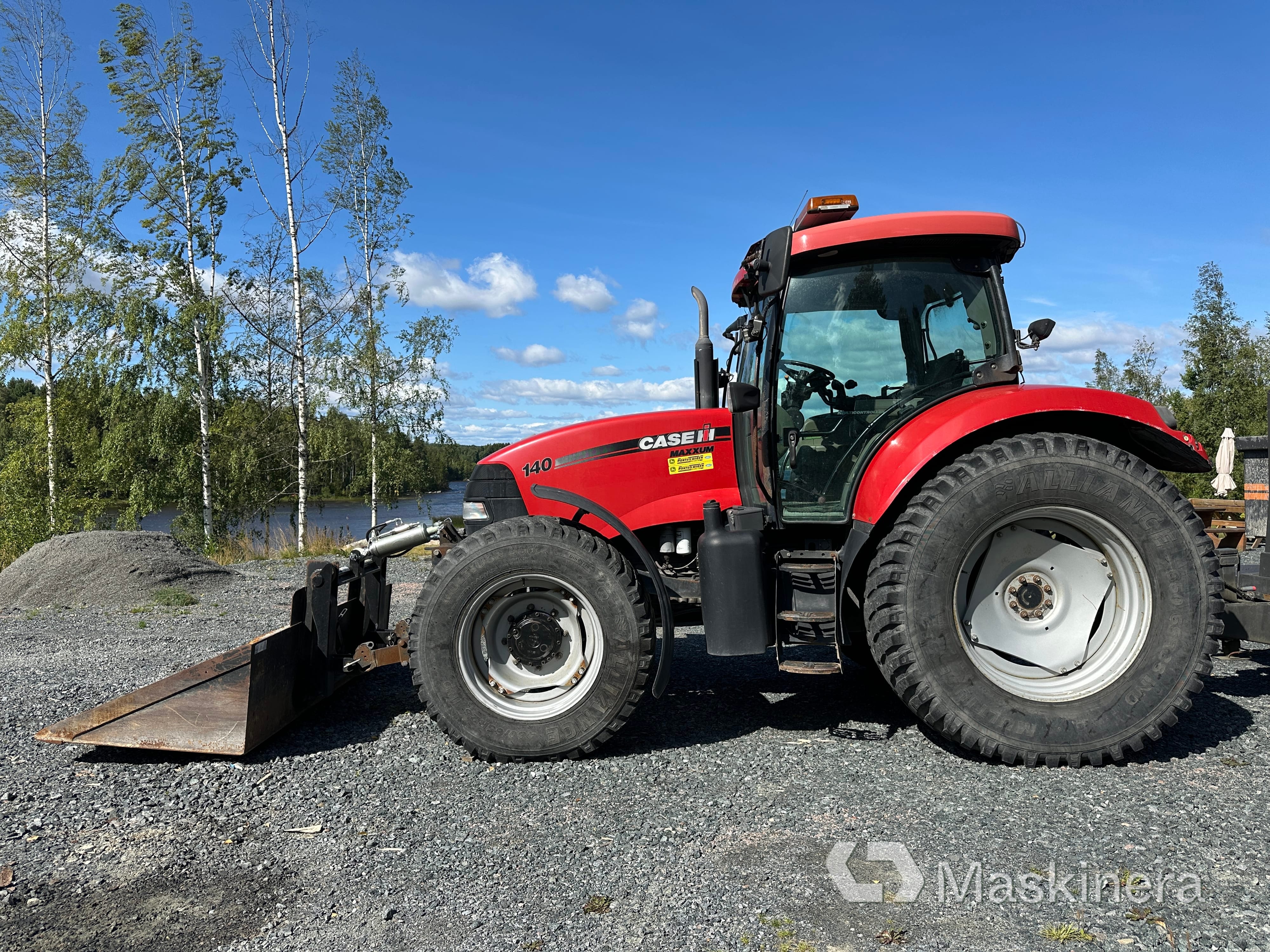 Traktor Case IH Maxxum 140