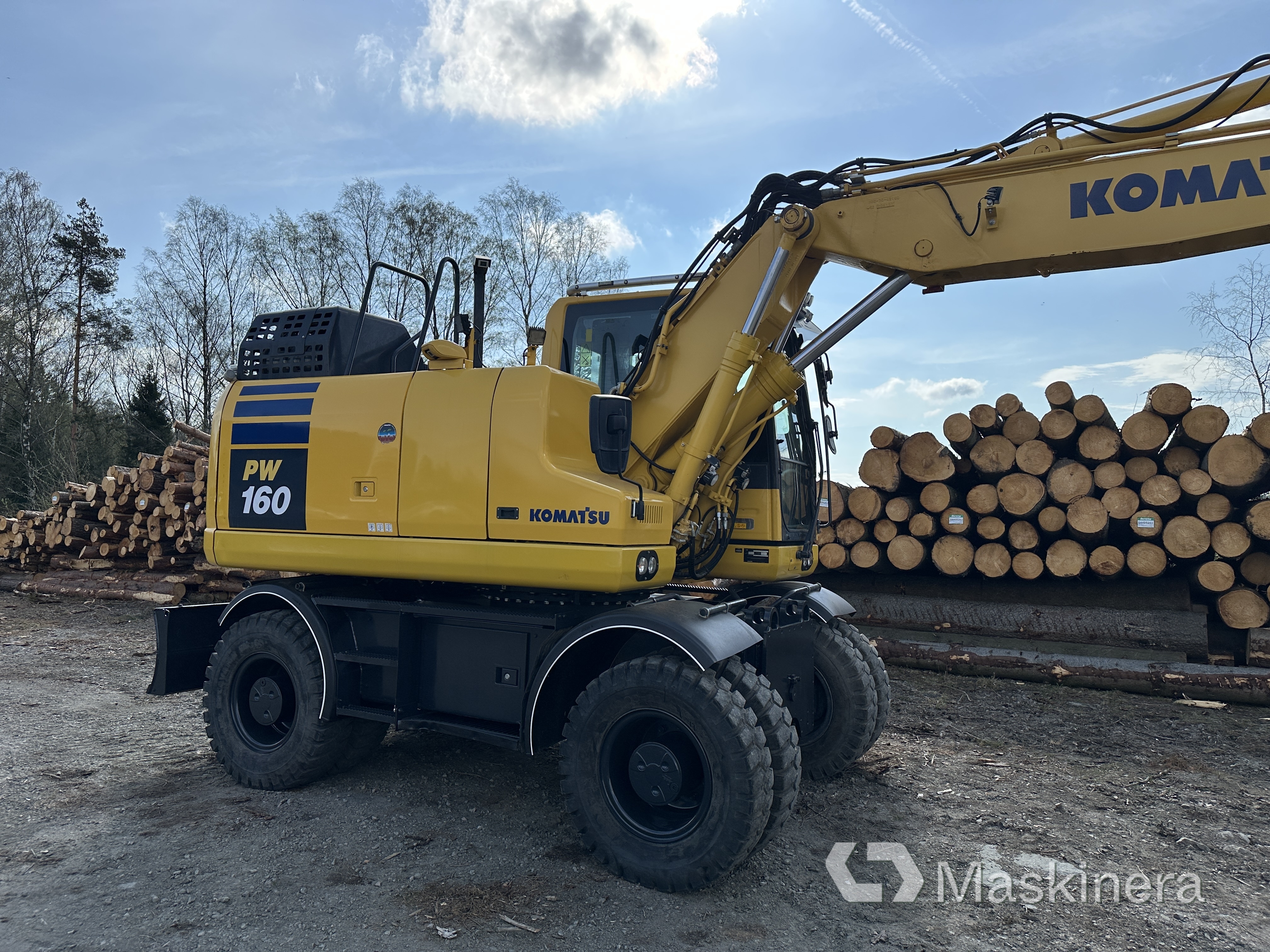 Hjulgrävare Komatsu PW160-11