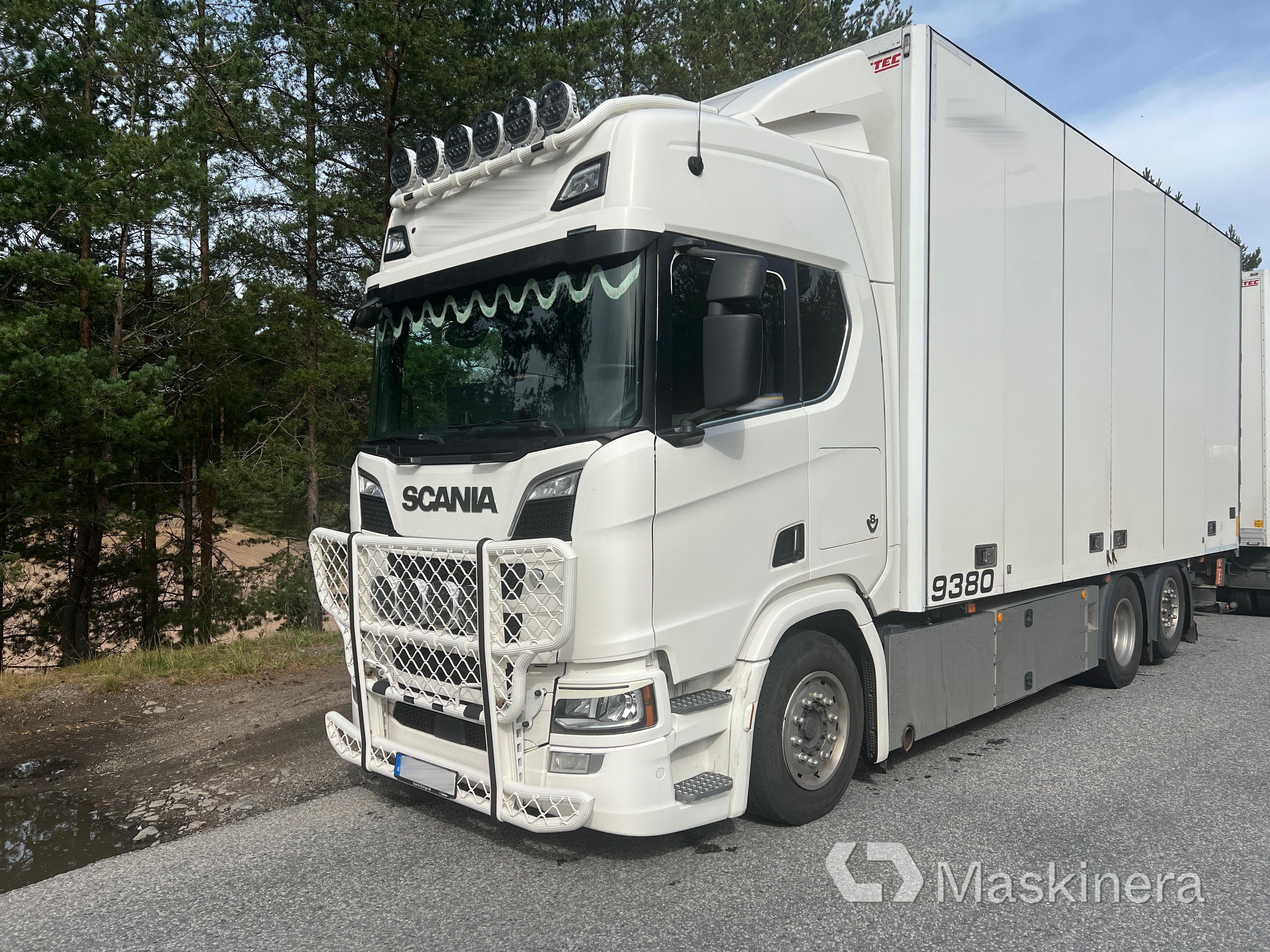 Fjärrbil Scania R580 med öppningsbar sida