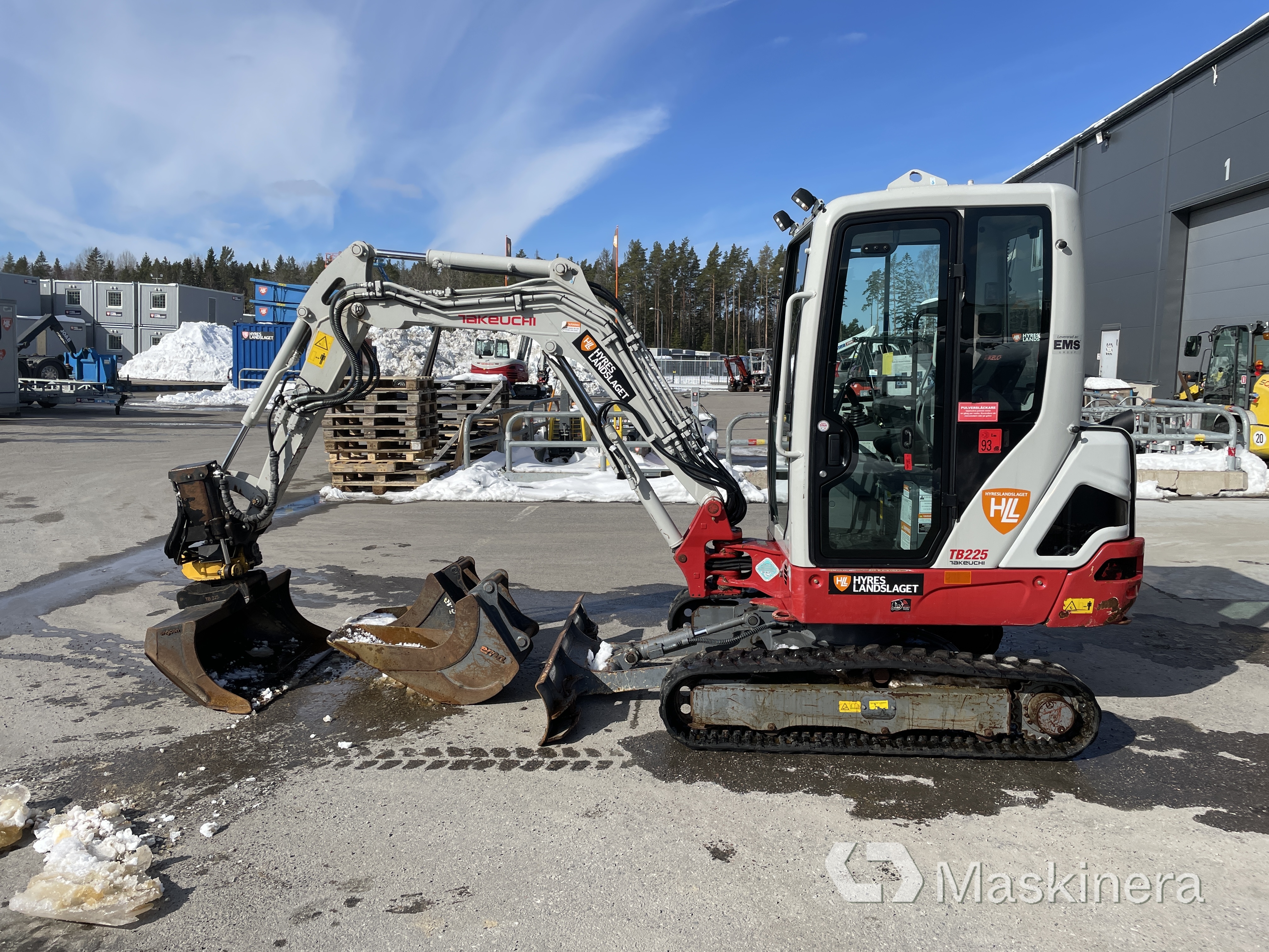 Grävmaskin Takeuchi TB-225