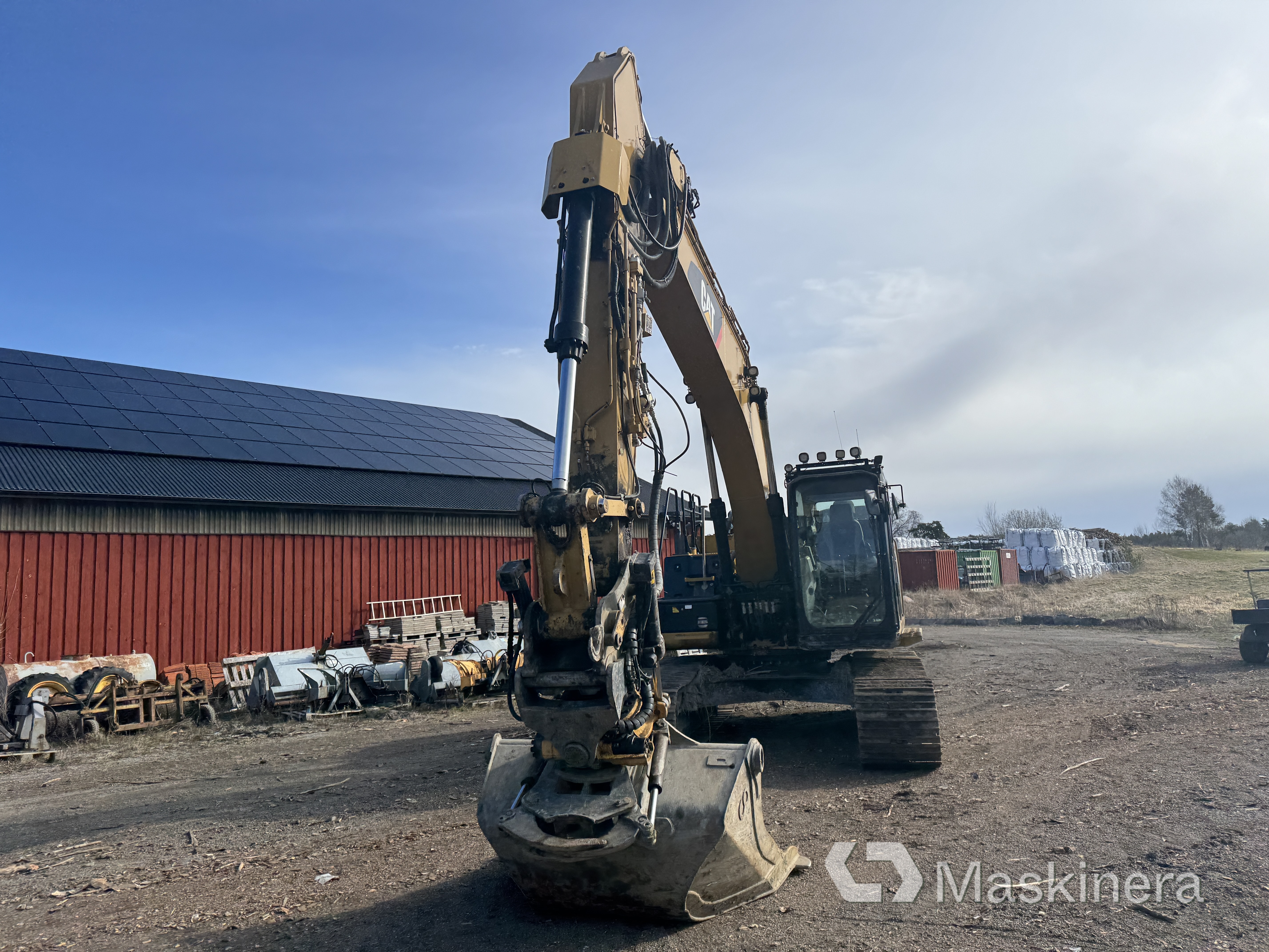 Grävmaskin CAT 323EL