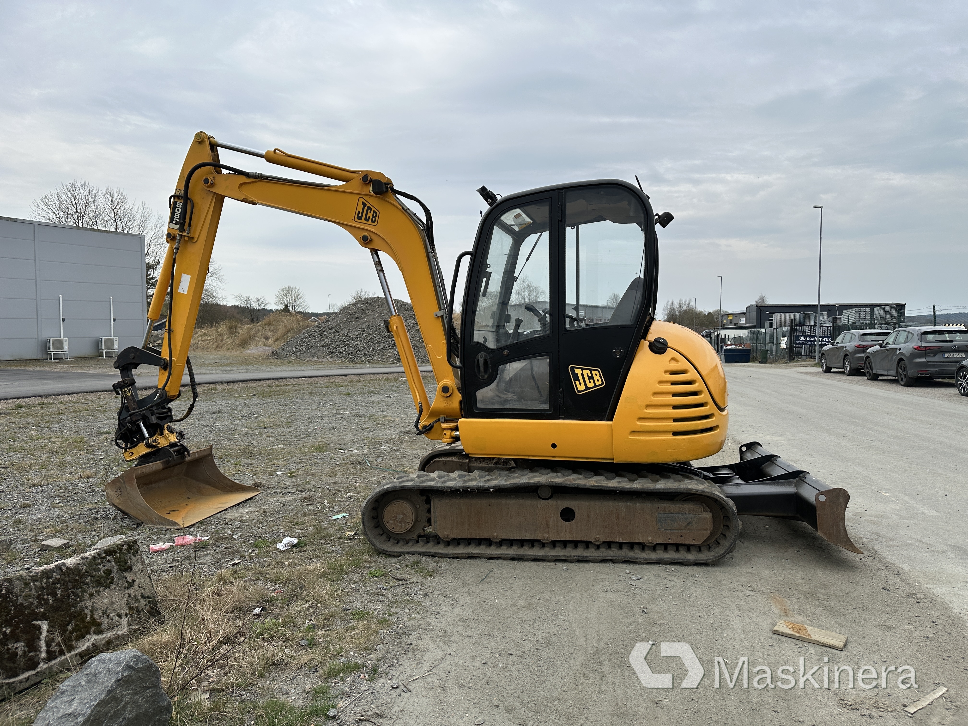 Grävmaskin JCB 8052