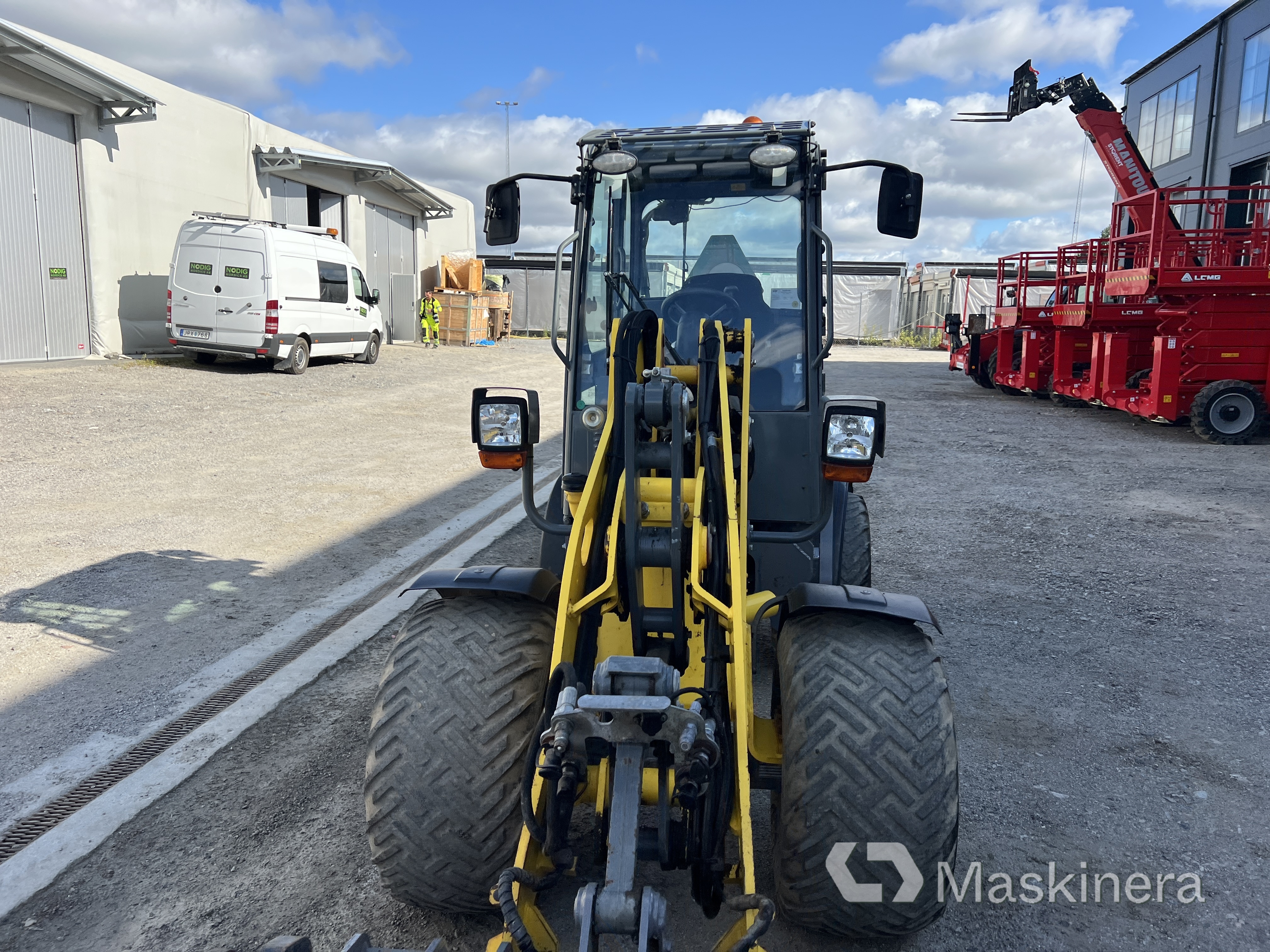 Hjullastare Wacker Neuson WL 32 med redskap