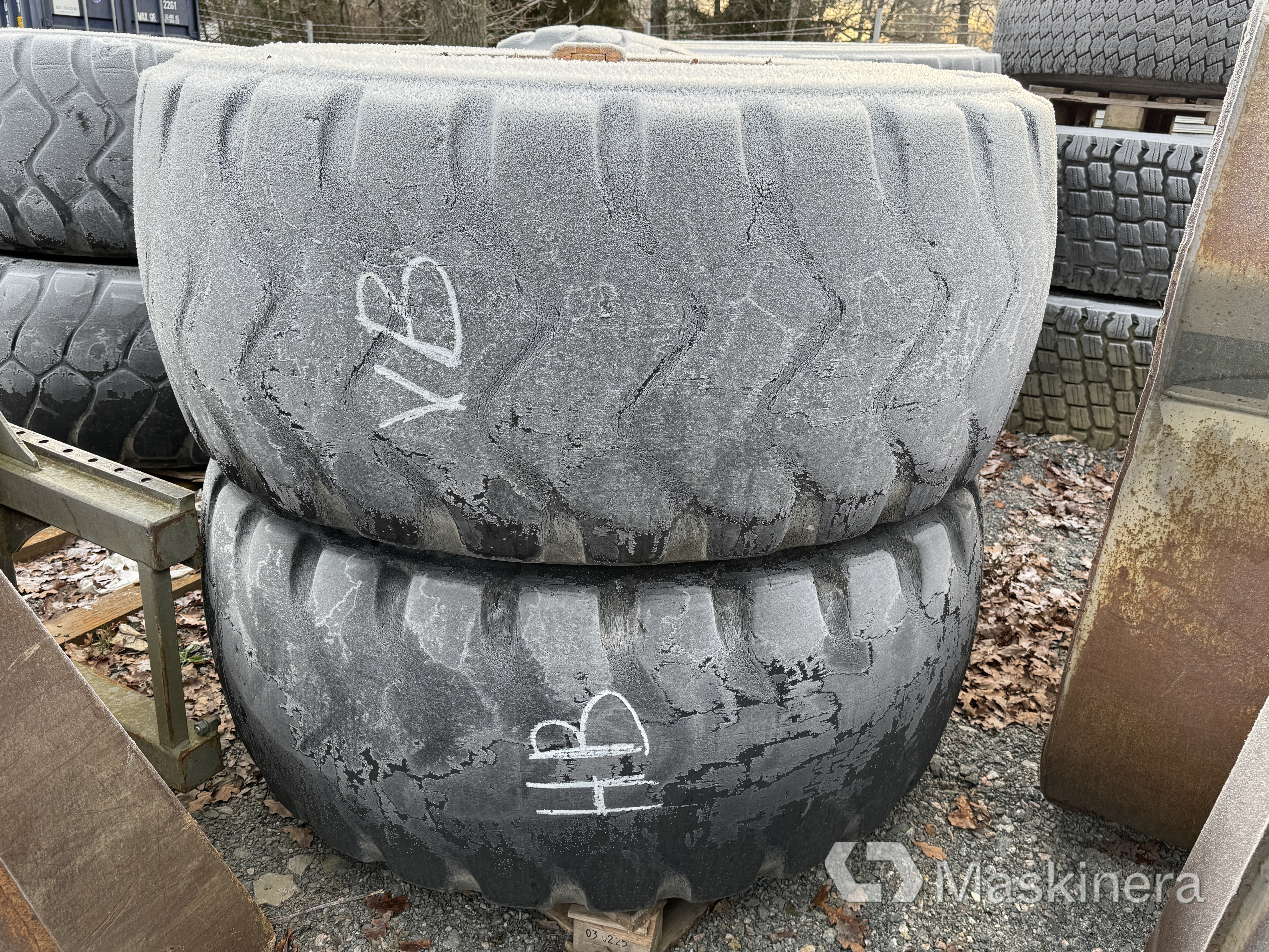 Hjullastardäck till Volvo L150 x4