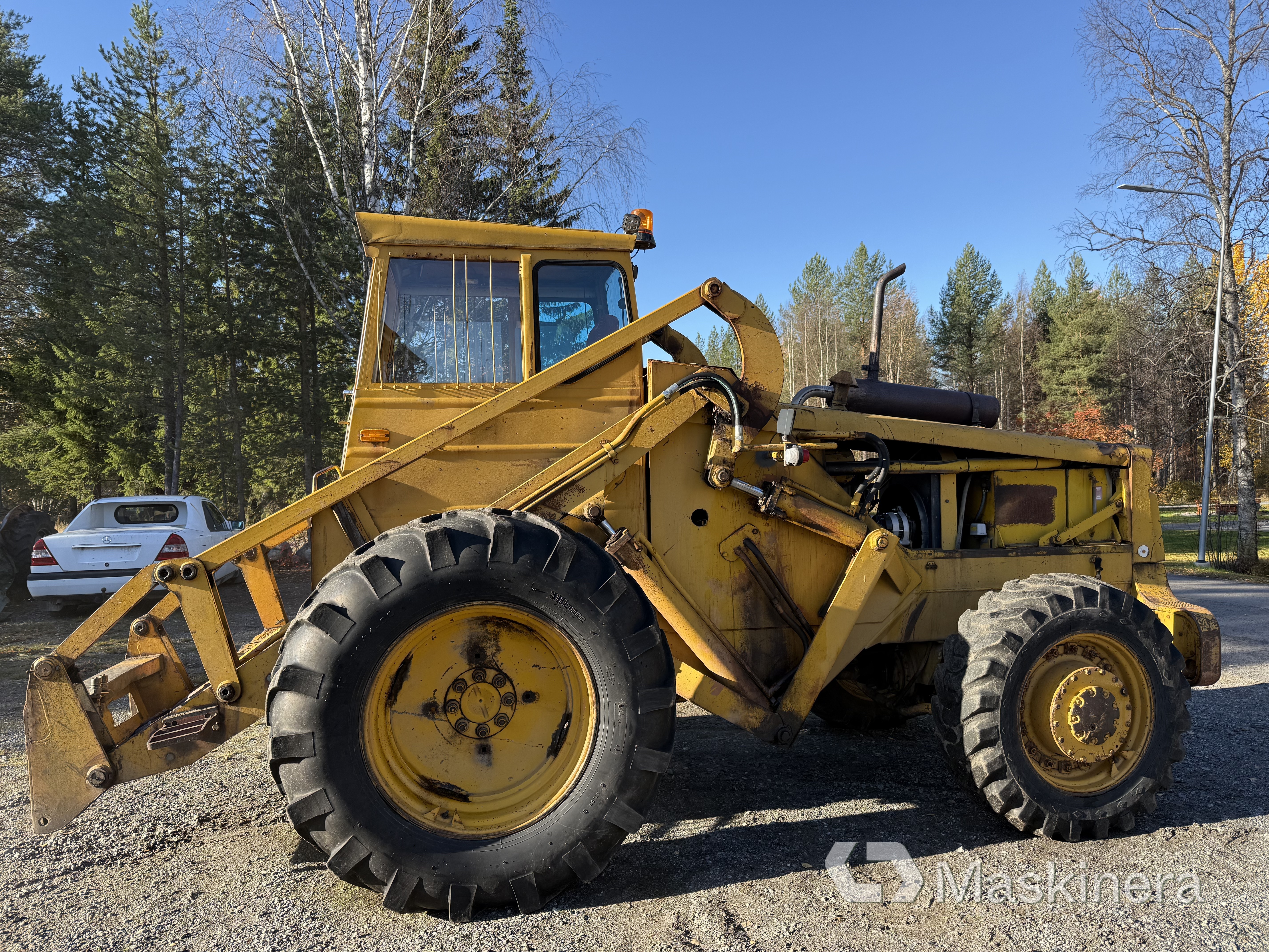 Baklastare Volvo BM 641