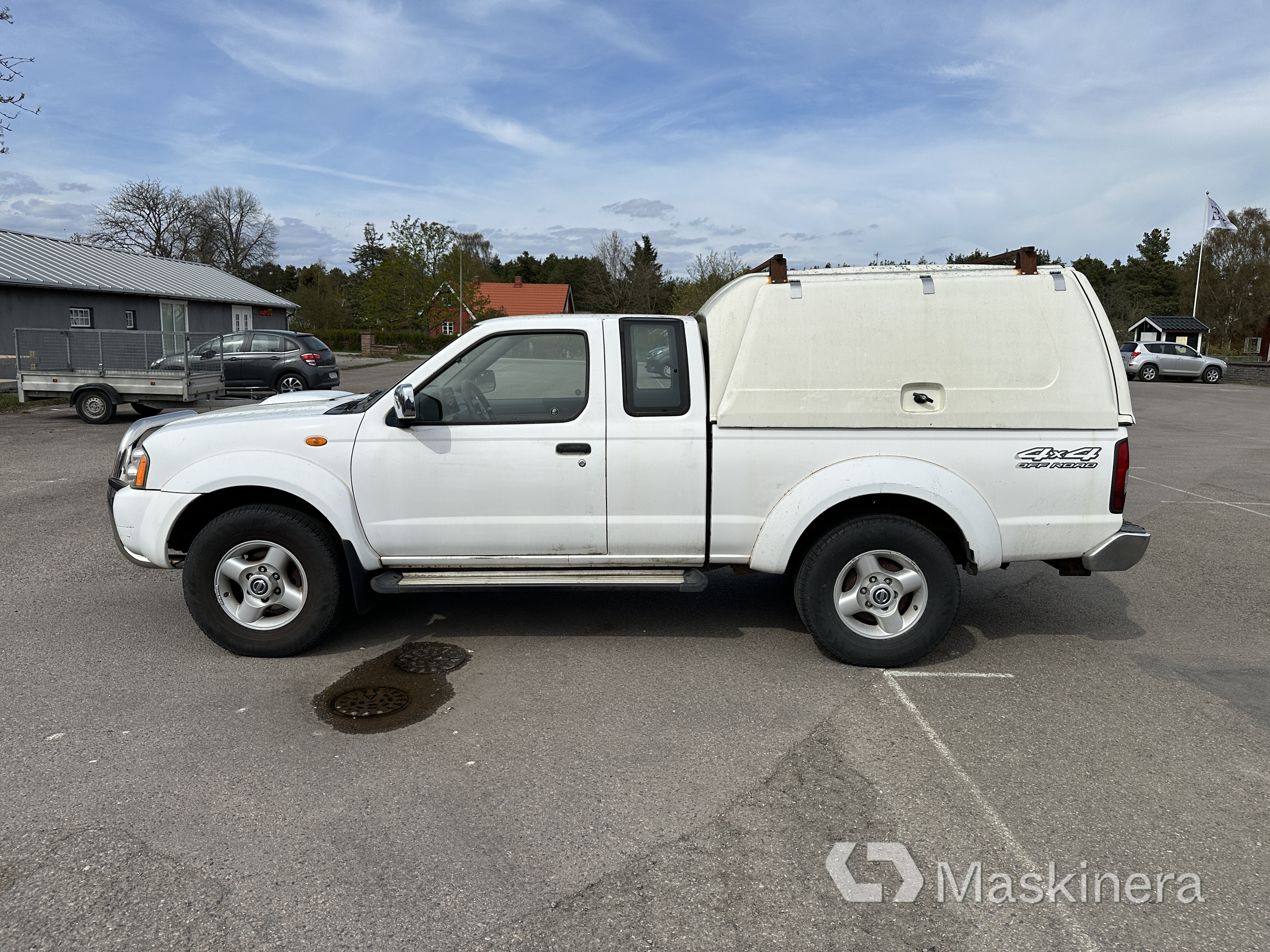 Arbetsbil Nissan NP300 King Cab 2.5
