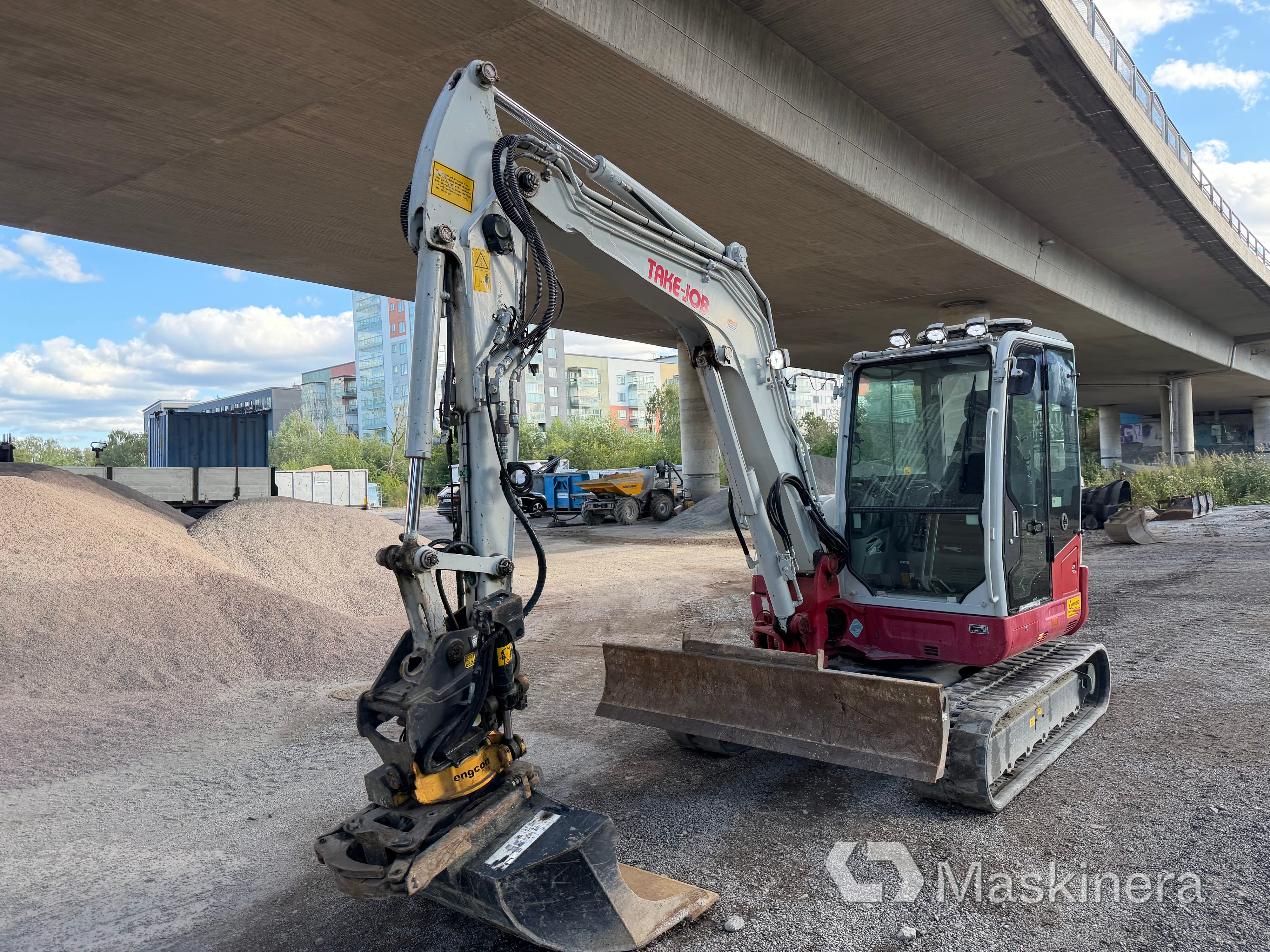 Grävmaskin Takeuchi TB260