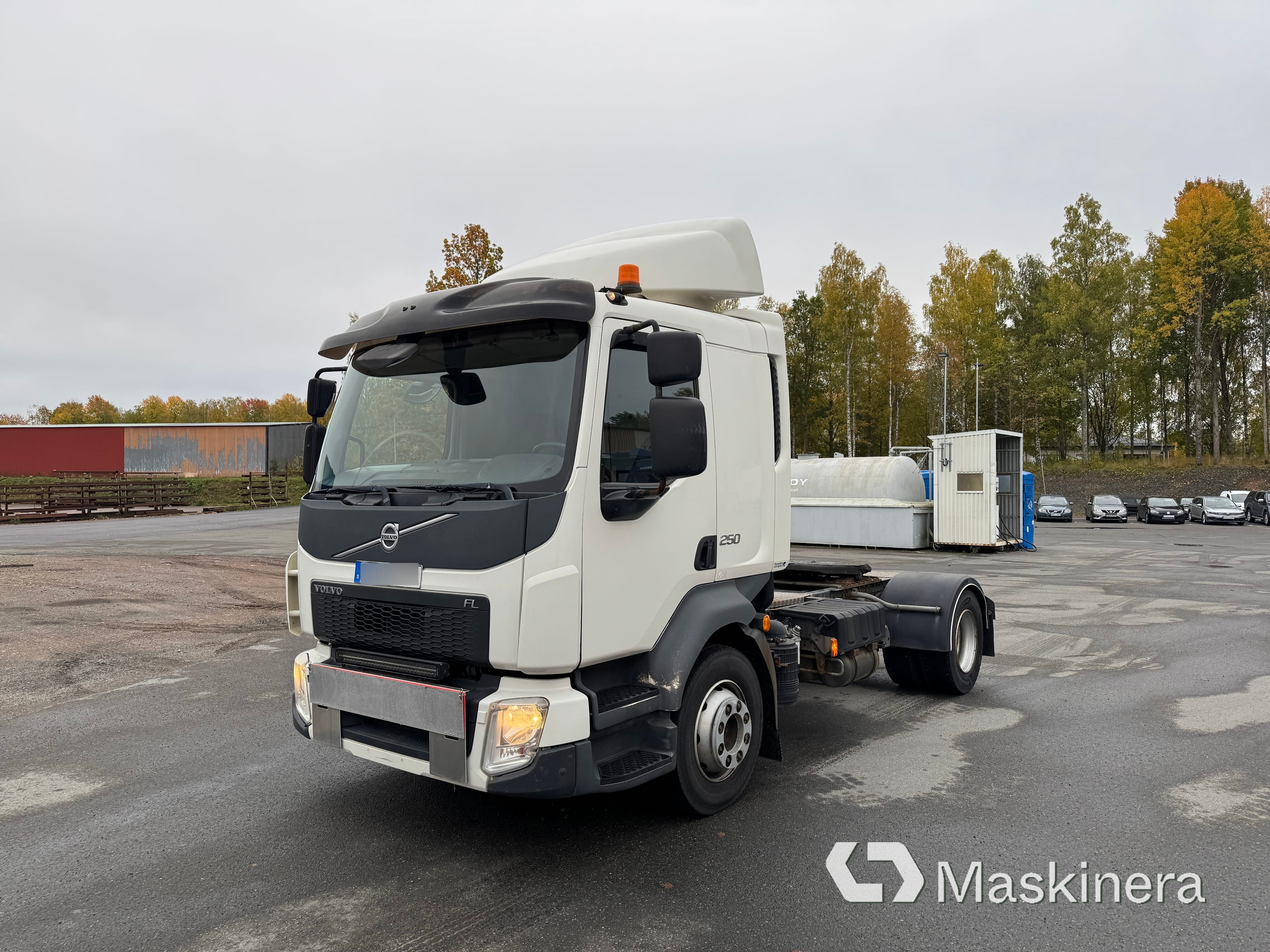 Dragbil Volvo FL 4X2
