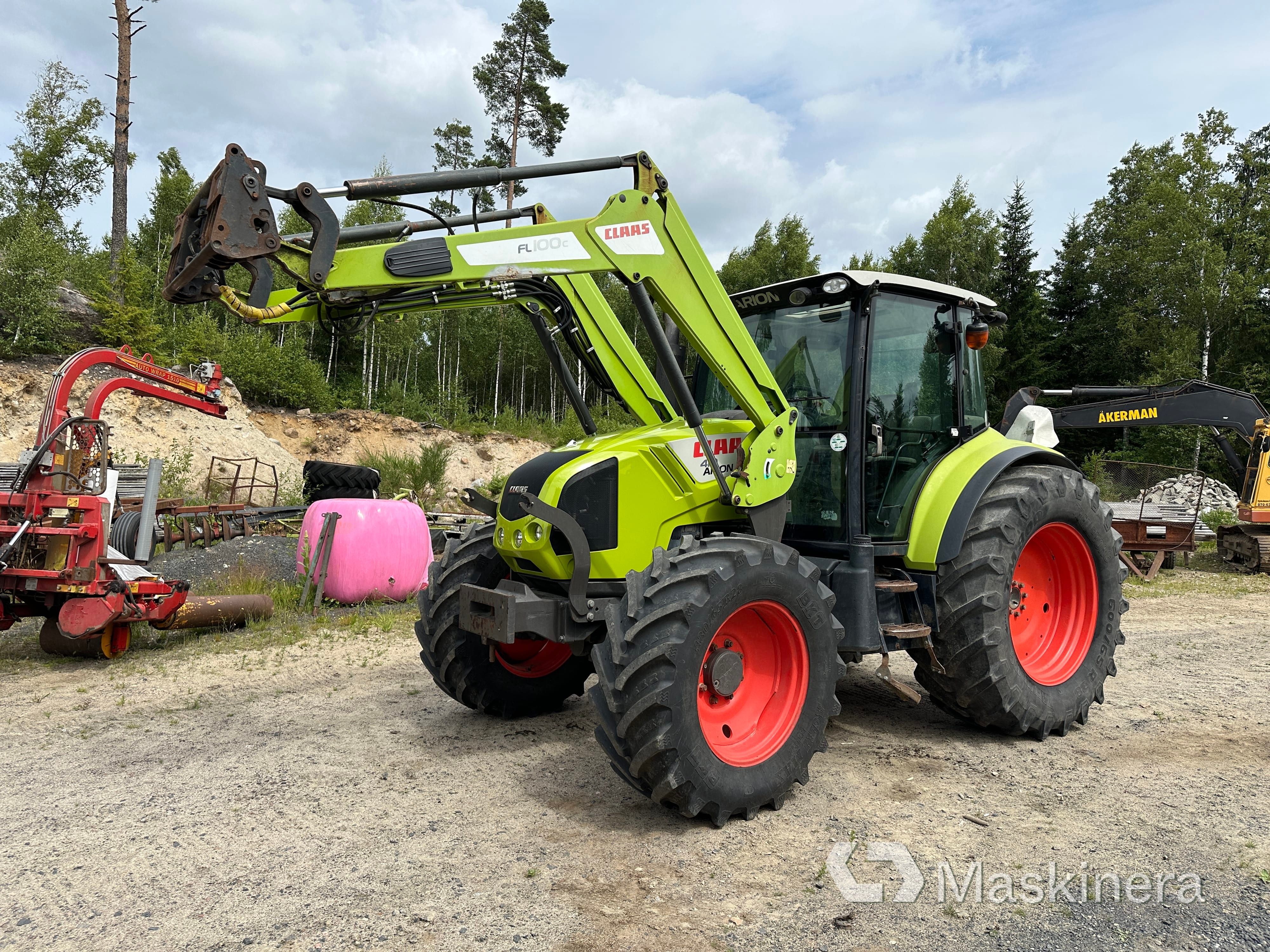 Traktor Claas Arion 410 + Lastare