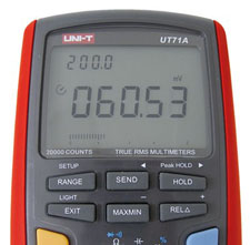 Multímetro digital con escala automática e interfaz USB - Uni-T UT71A
