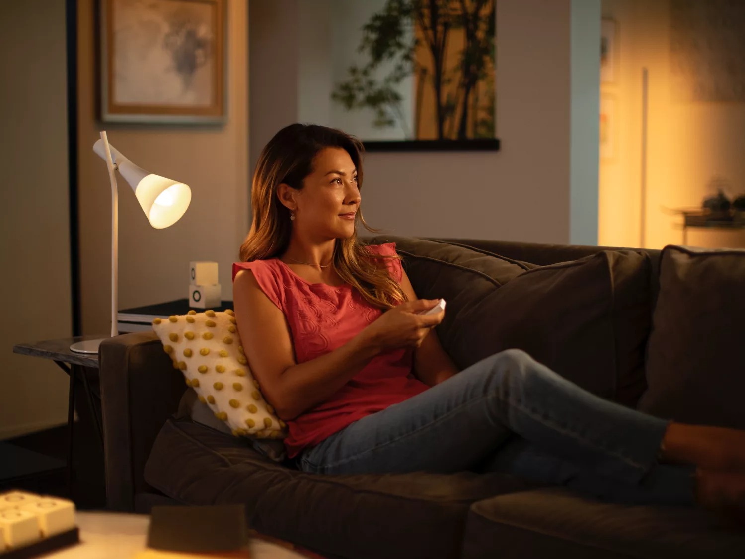 Kit 2 Lâmpadas Inteligentes + Ponte + Comando PHILIPS HUE (E27