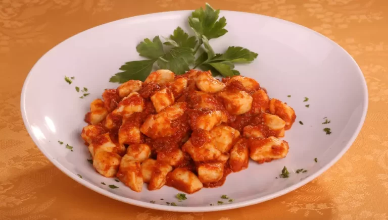 Gnocchi - włoskie kluski ziemniaczane