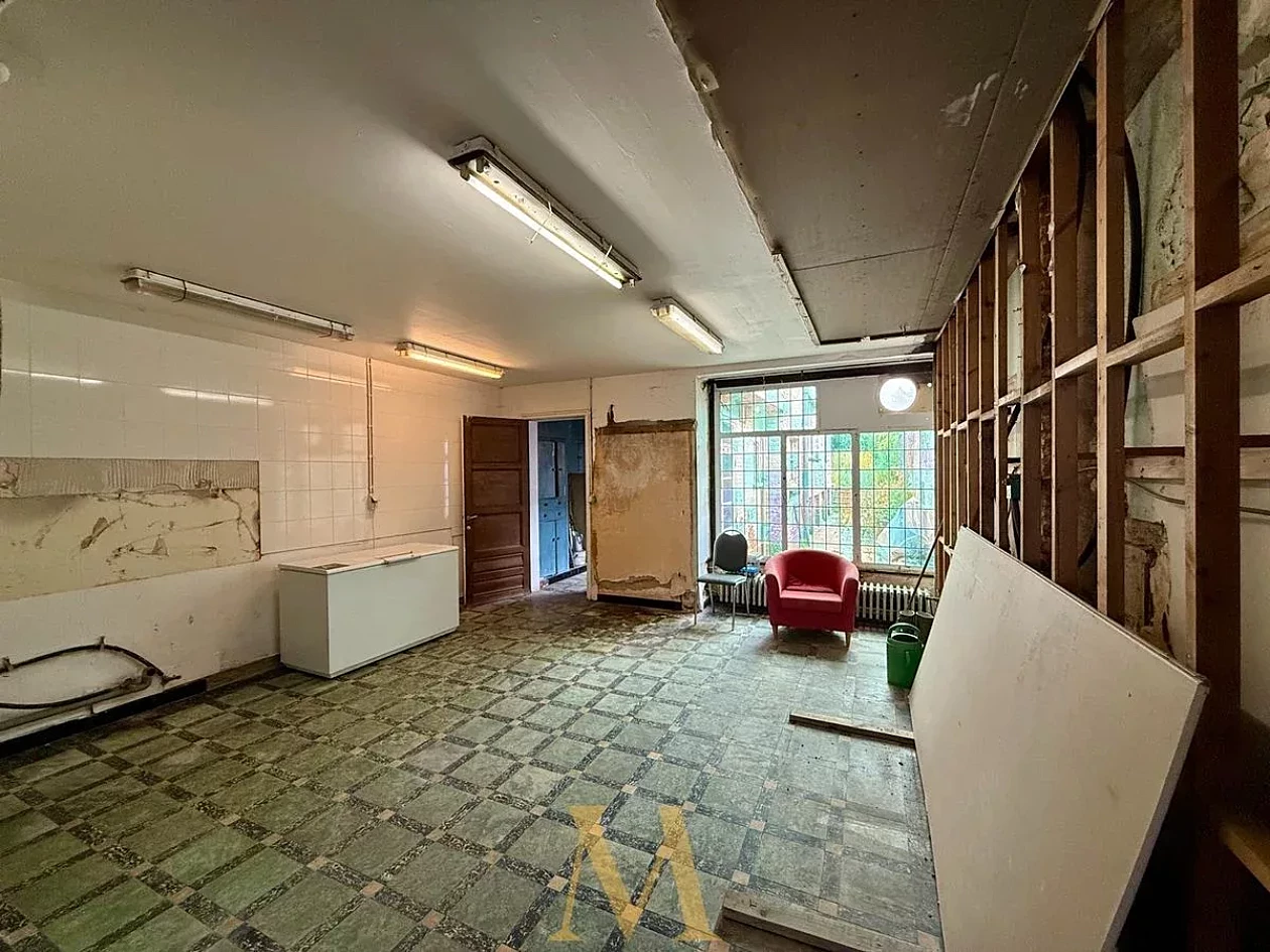 4 3746004448000001038