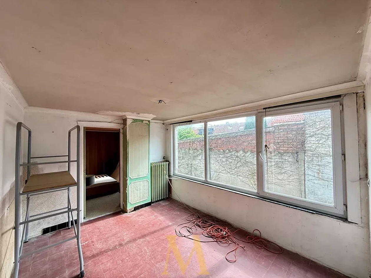 6 3746004448000001040