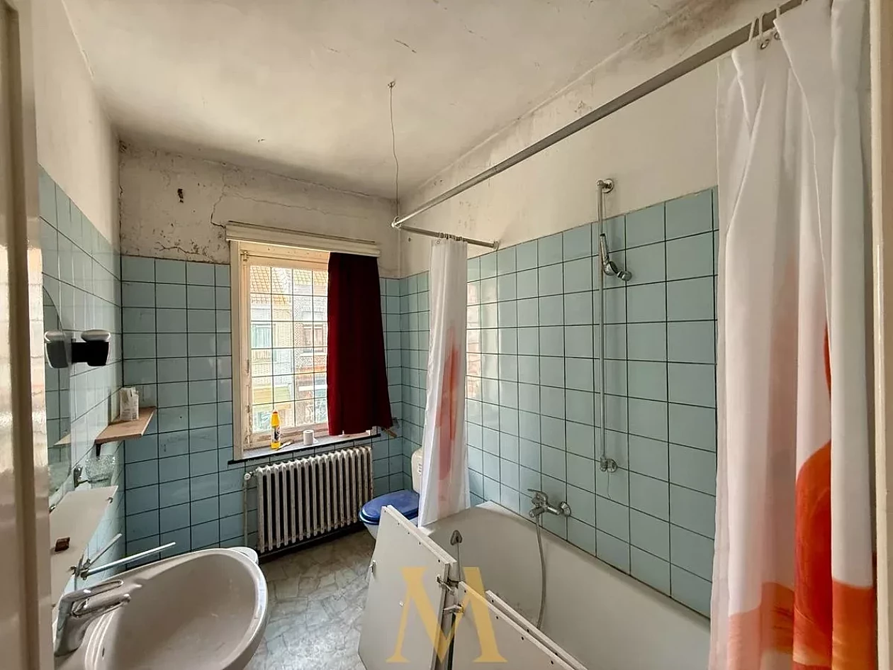 20 3746004448000001054