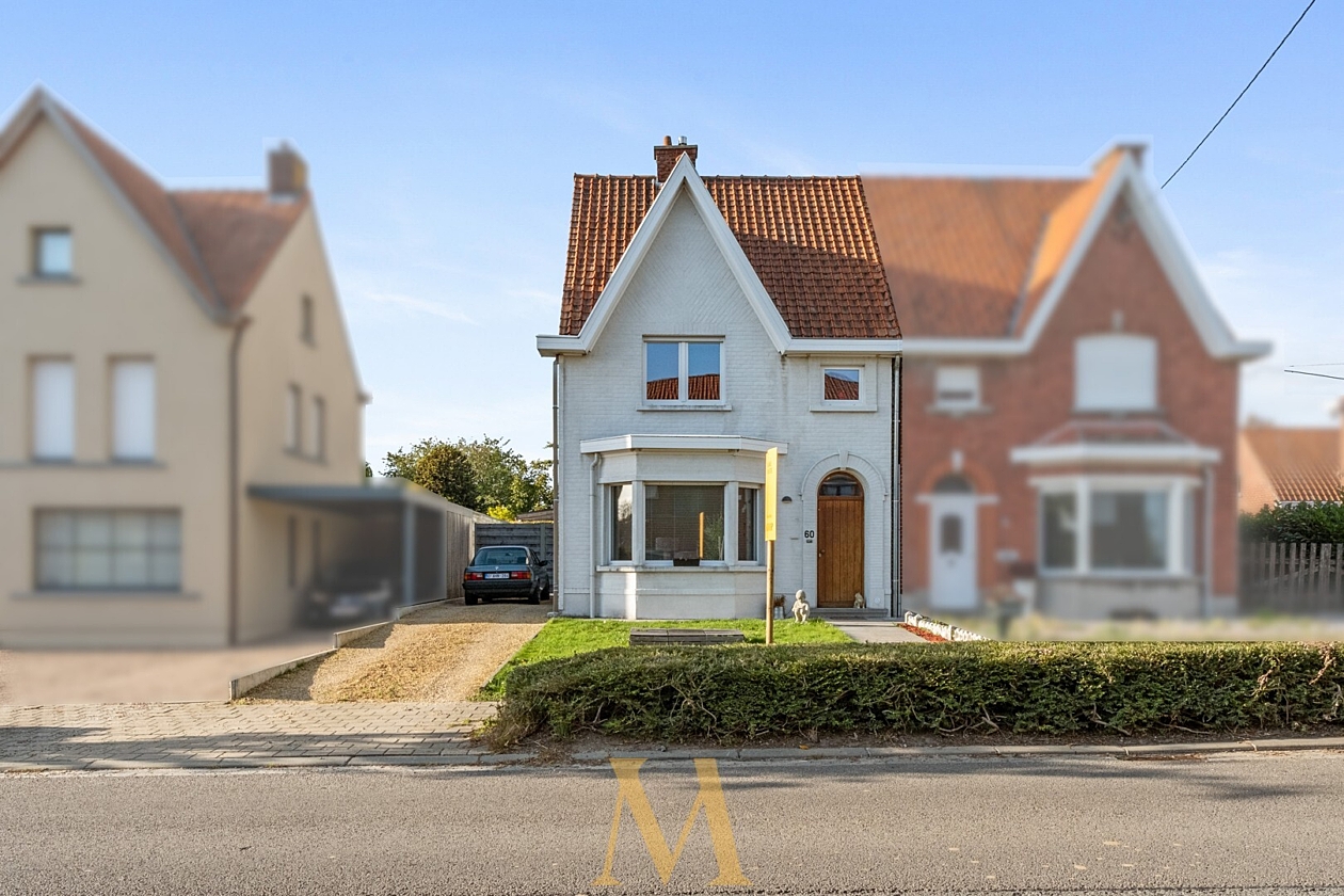 8b1d38f6cea345f4036f577db00c63e6fc5dd49d3d2a3595990dd68b34730b36