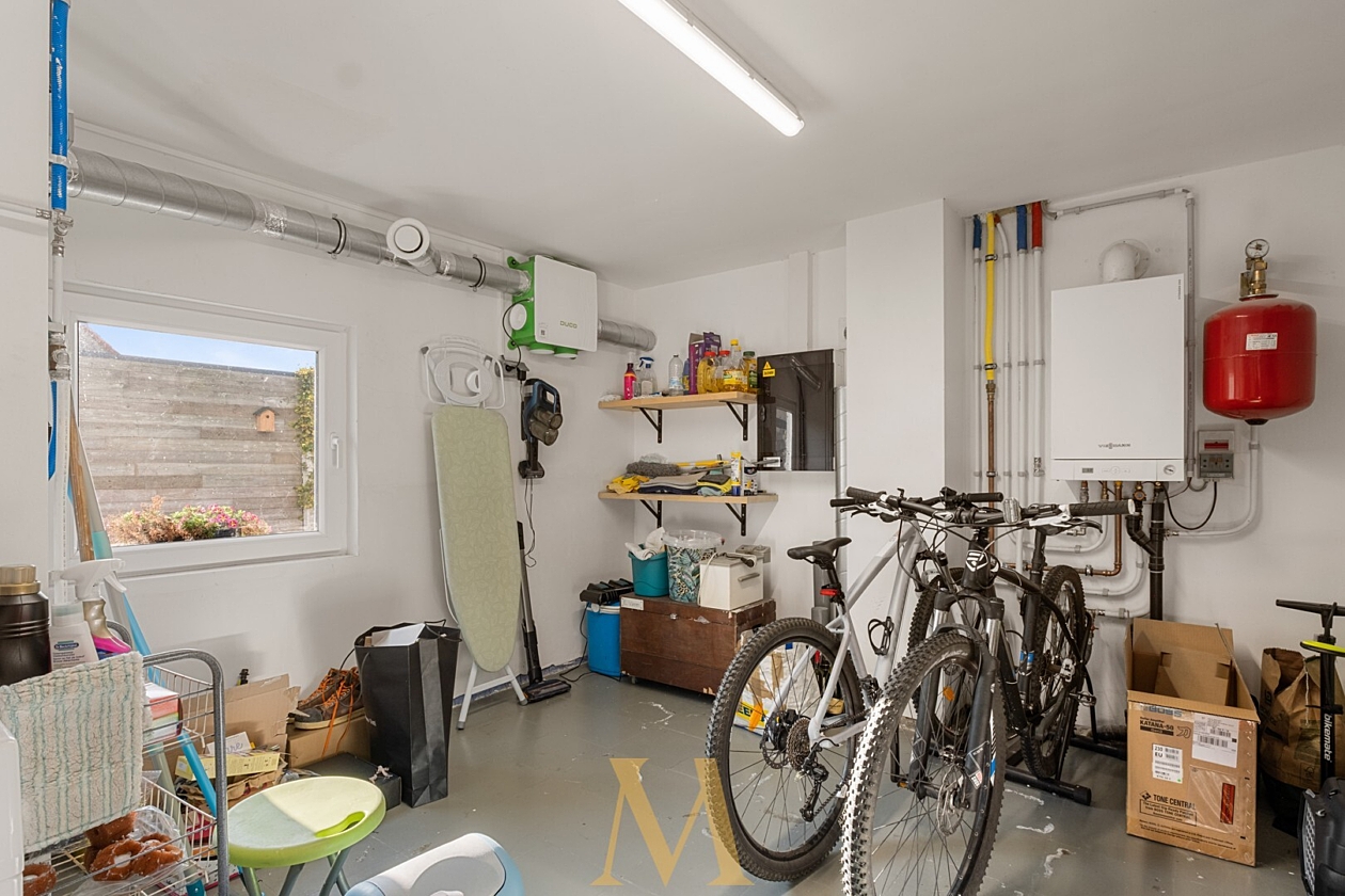 47a38a2da95766ac7d6a04bb72e93c9dc1c5e8b9a424110e32f3bdf91e582b8c