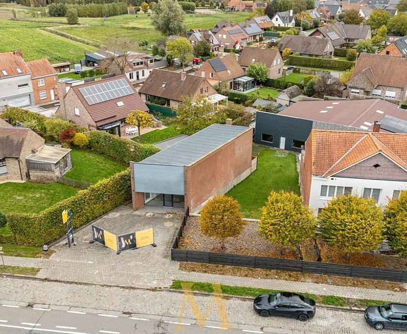 1 019a3594 f52c 7efb bab0 d4181a31aefb